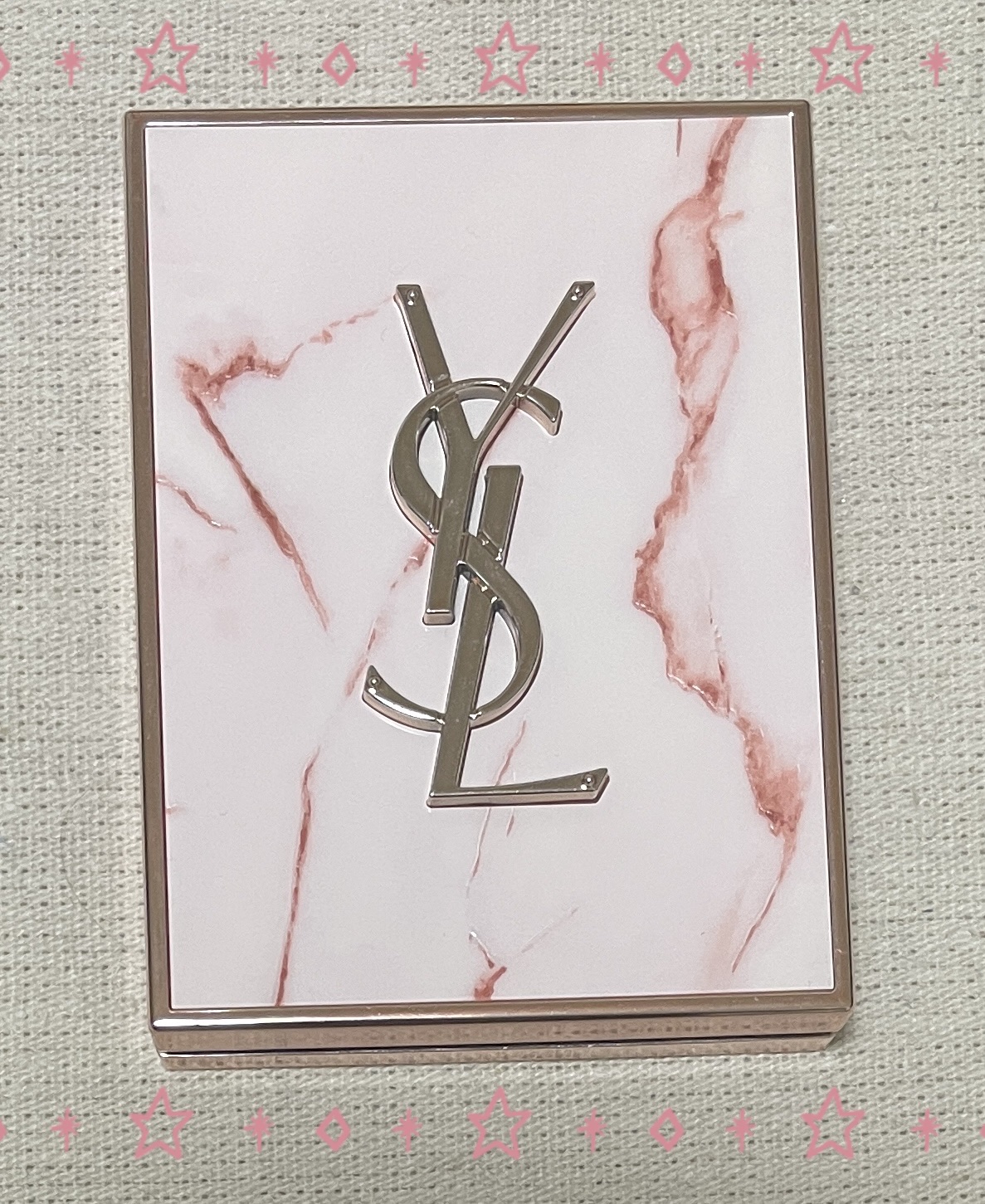 2025年秋新作アイシャドウパレット】クチュール ミニ クラッチ｜YVES