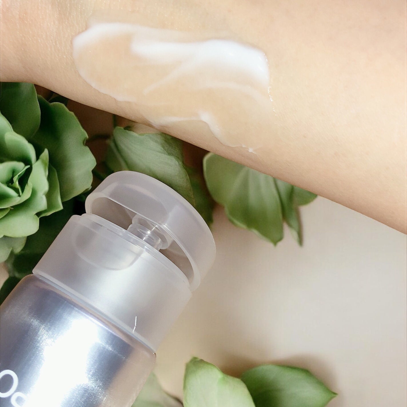 エクソソームスクアルトックスモイスチャーライジングクリーム/APOTHE/フェイスクリームを使ったクチコミ(4枚目)