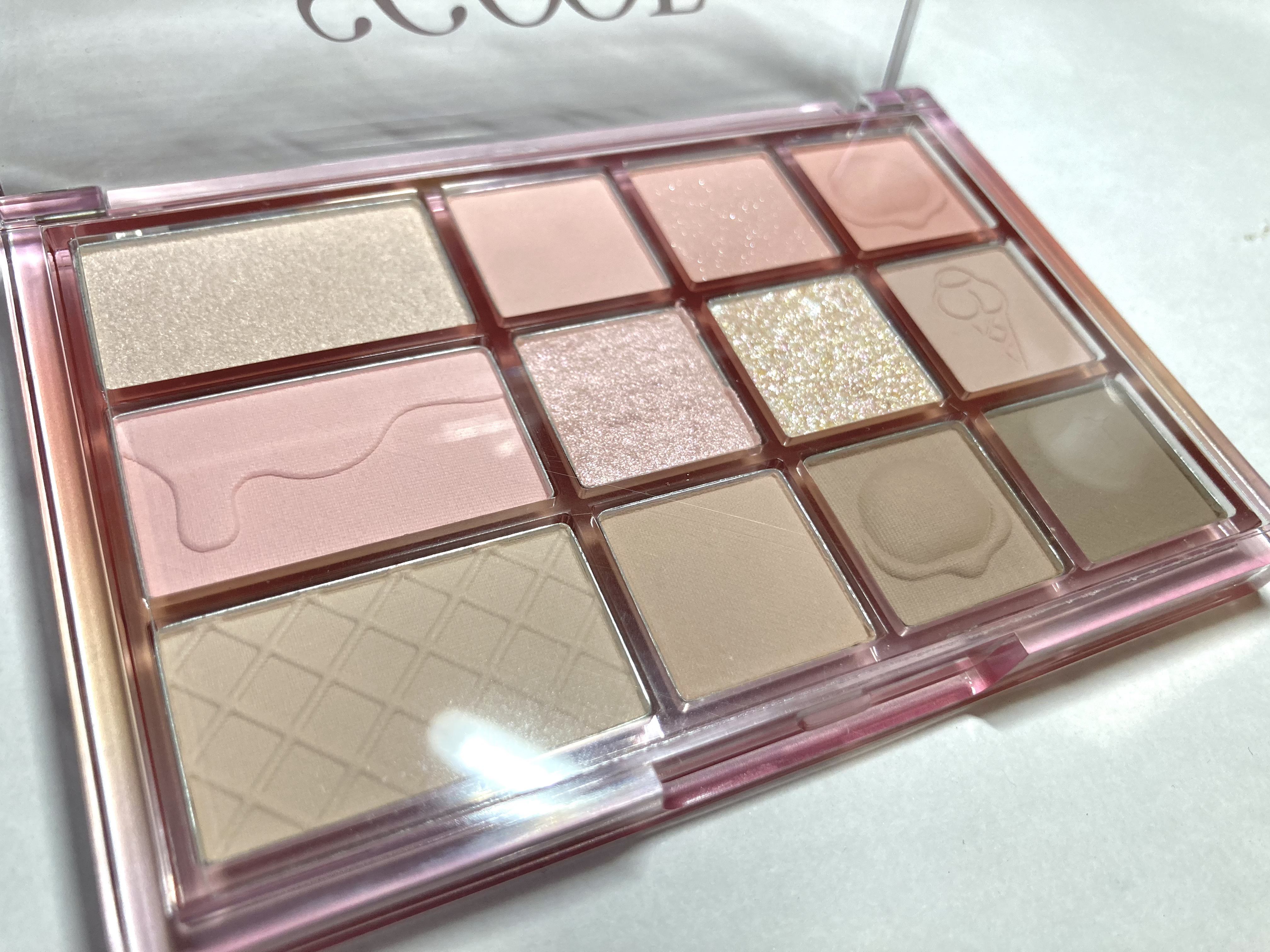 シェード アンド シャドウ パレット/CLIO/アイシャドウパレットを使ったクチコミ（2枚目）