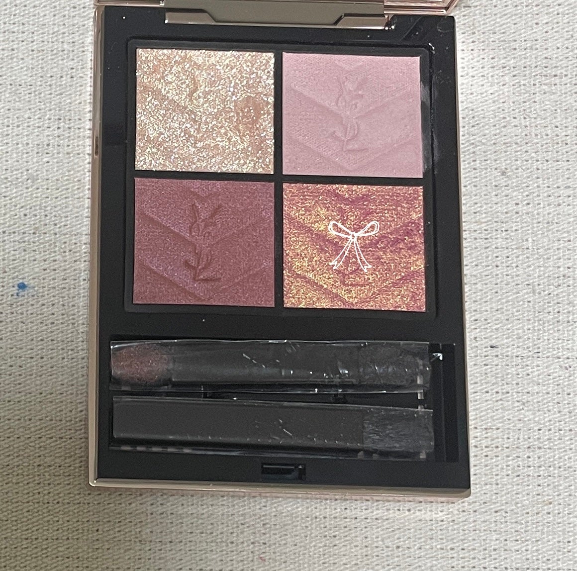 クチュール ミニ クラッチ/YVES SAINT LAURENT BEAUTE/アイシャドウパレットを使ったクチコミ(2枚目)