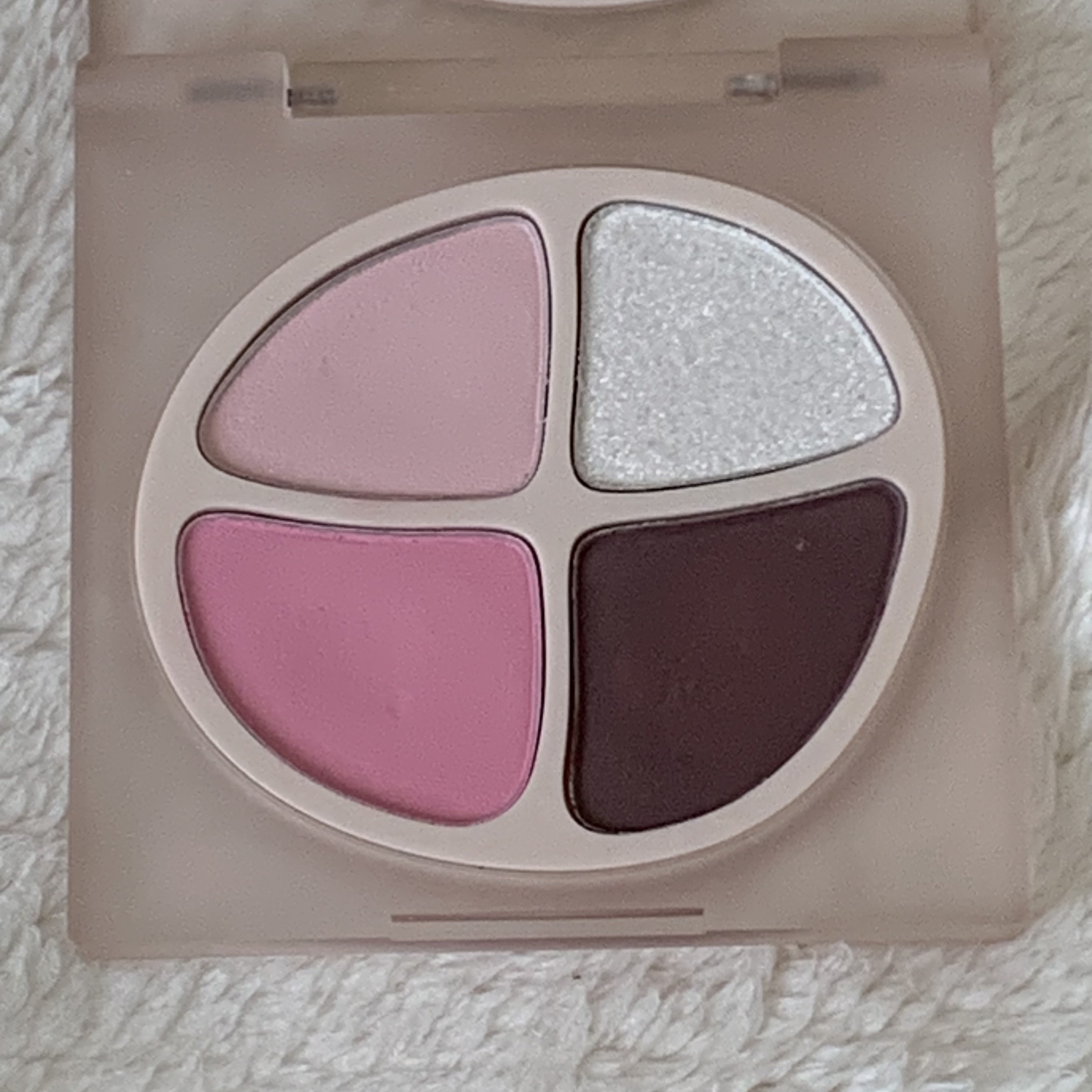 Joocyee MY CRUSH ノーブルアイパレットのクチコミ「#購入品

Joocyee MY CRUSH ノーブルアイパレット
F19 高嶺の花

※現在.....」（2枚目）