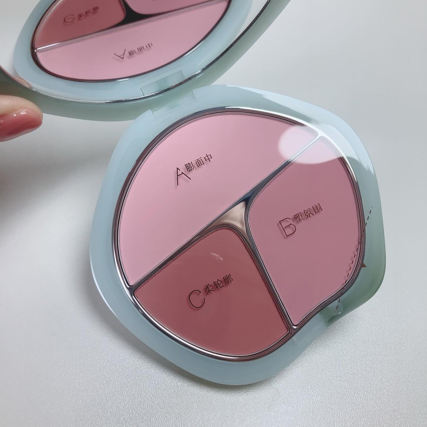 TIMAGE 3色チークパレット/TIMAGE/パウダーチークを使ったクチコミ(2枚目)