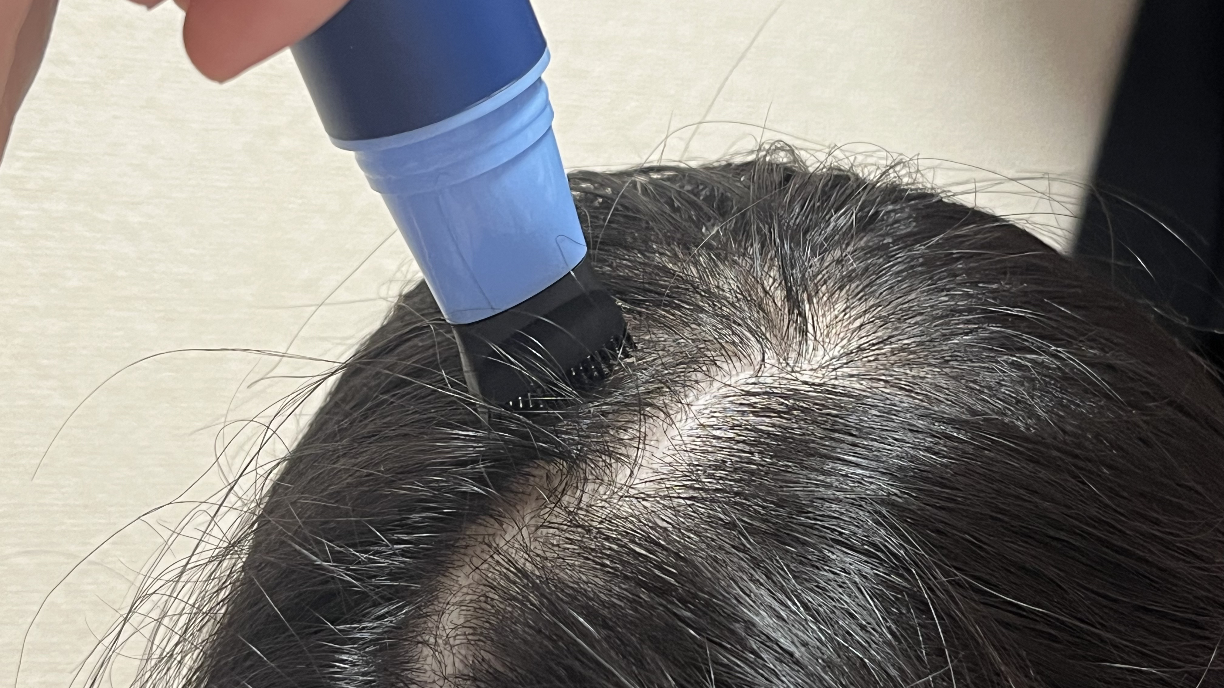 Scalp Root Calm & Barrier（コンブ一体型＋リフィル セット）/ANDKWAN/スカルプブラシを使ったクチコミ（2枚目）