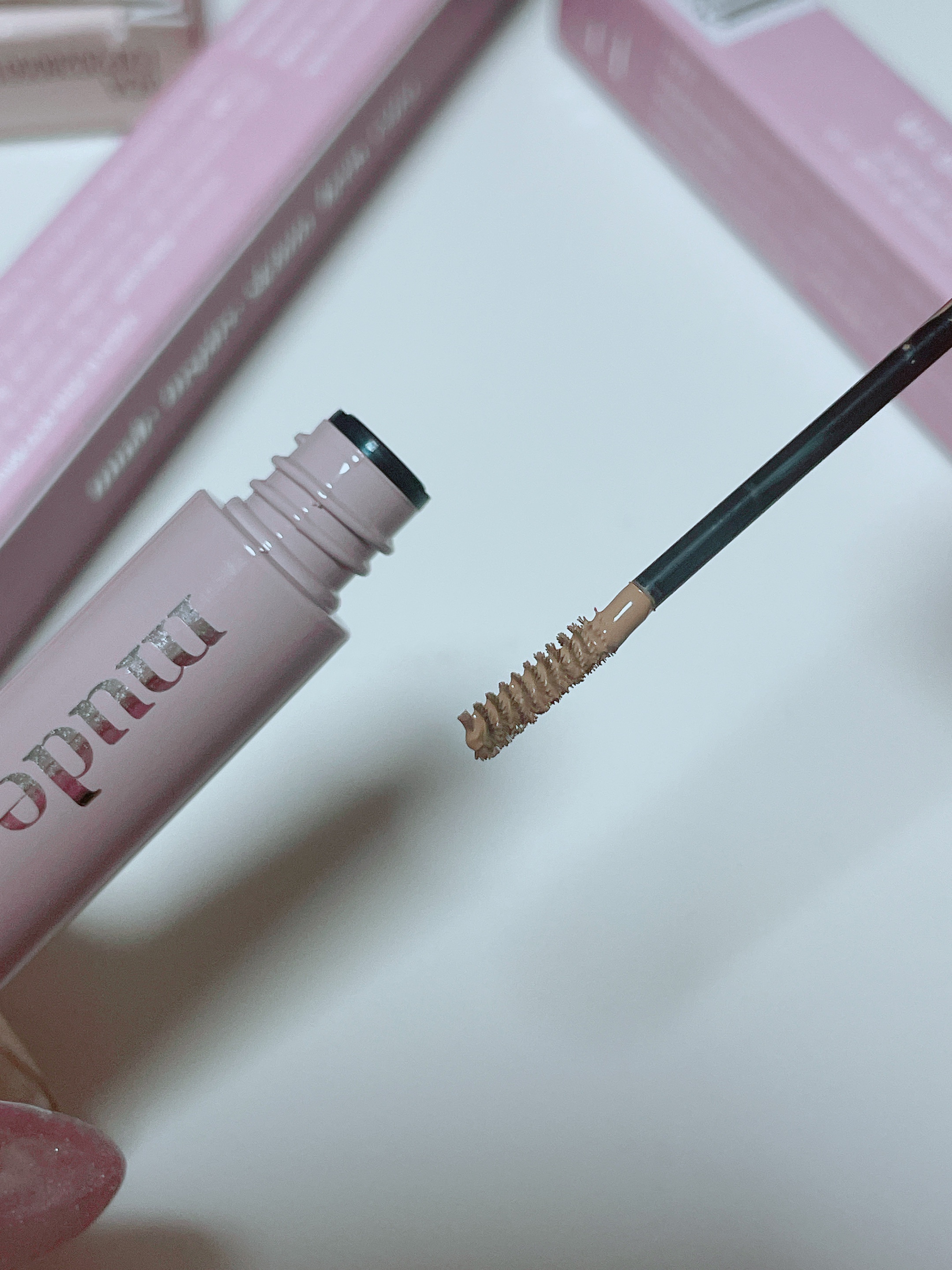 インスパイアスキニーブロウカラ/mude./眉マスカラを使ったクチコミ（3枚目）