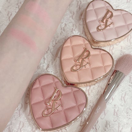 はーちゃん on LIPS 「@peony_jp.official様から頂いた可愛いチーク🎀..」(5枚目)