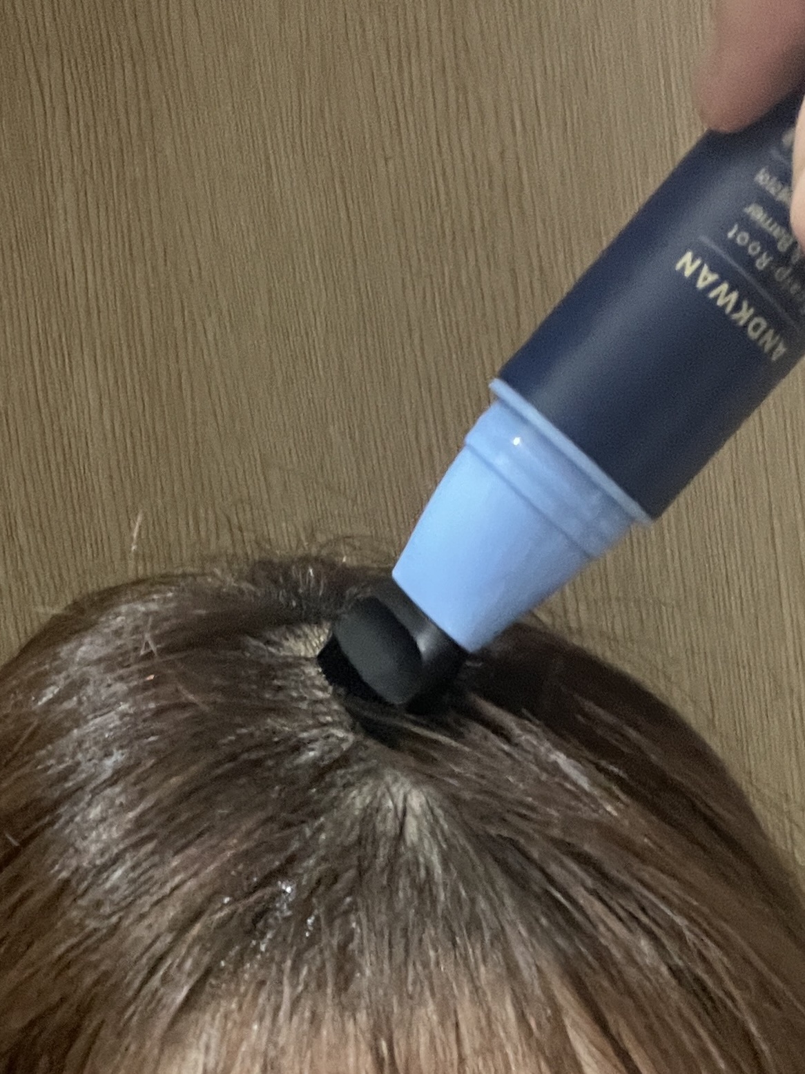 Scalp Root Calm & Barrier（コンブ一体型＋リフィル セット）/ANDKWAN/スカルプブラシを使ったクチコミ（3枚目）