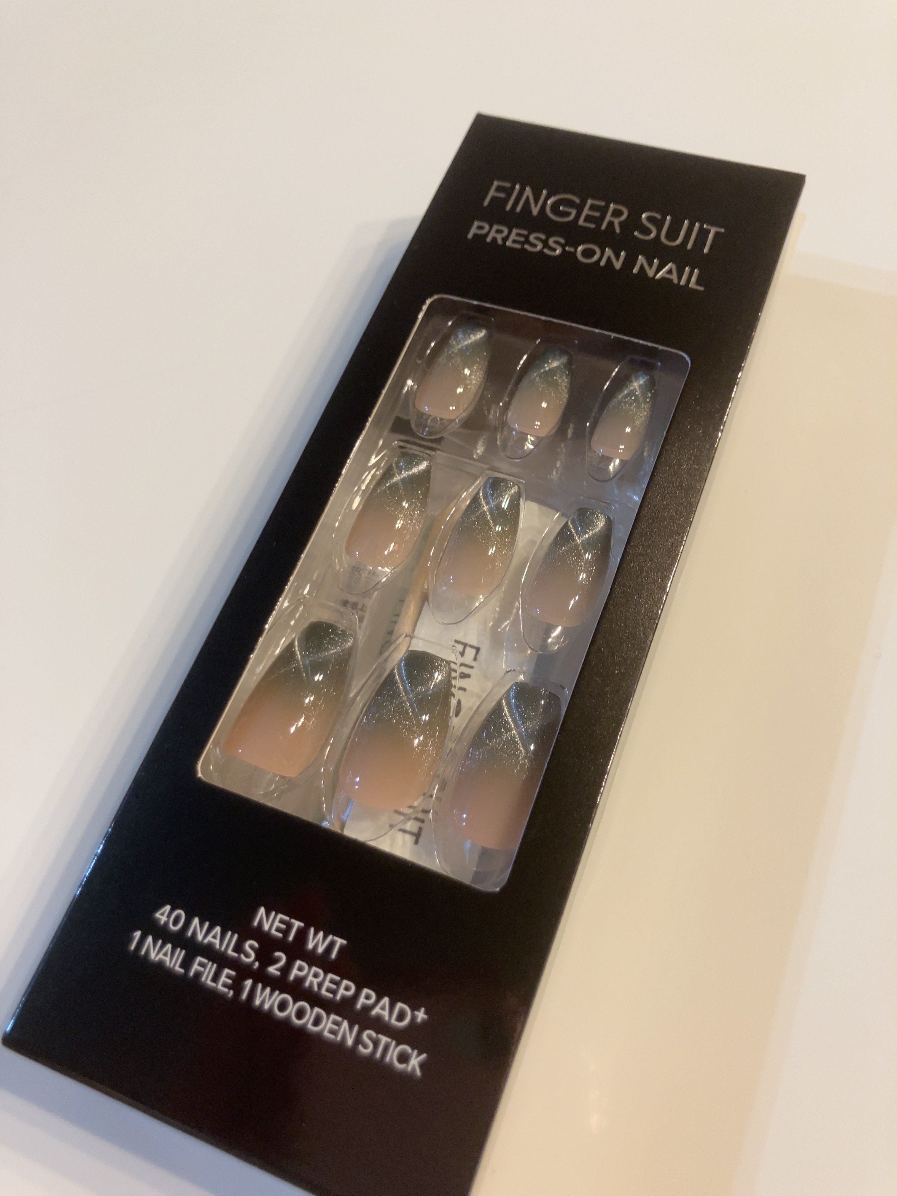 ネイルチップ(シールタイプ) Below Cloud/FINGER SUIT/ネイルチップ・パーツを使ったクチコミ（1枚目）