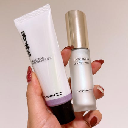 スキンフィニッシュ ライトストラック リキッド ハイライター グレイシャル/M・A・C/リキッドハイライトの画像