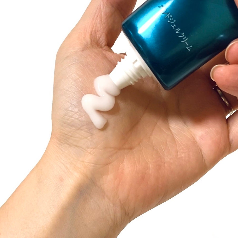 アトリックス ビューティーチャージプレミアム シワ改善 ハンドジェルクリーム 無香料/アトリックス/ハンドクリームを使ったクチコミ(3枚目)