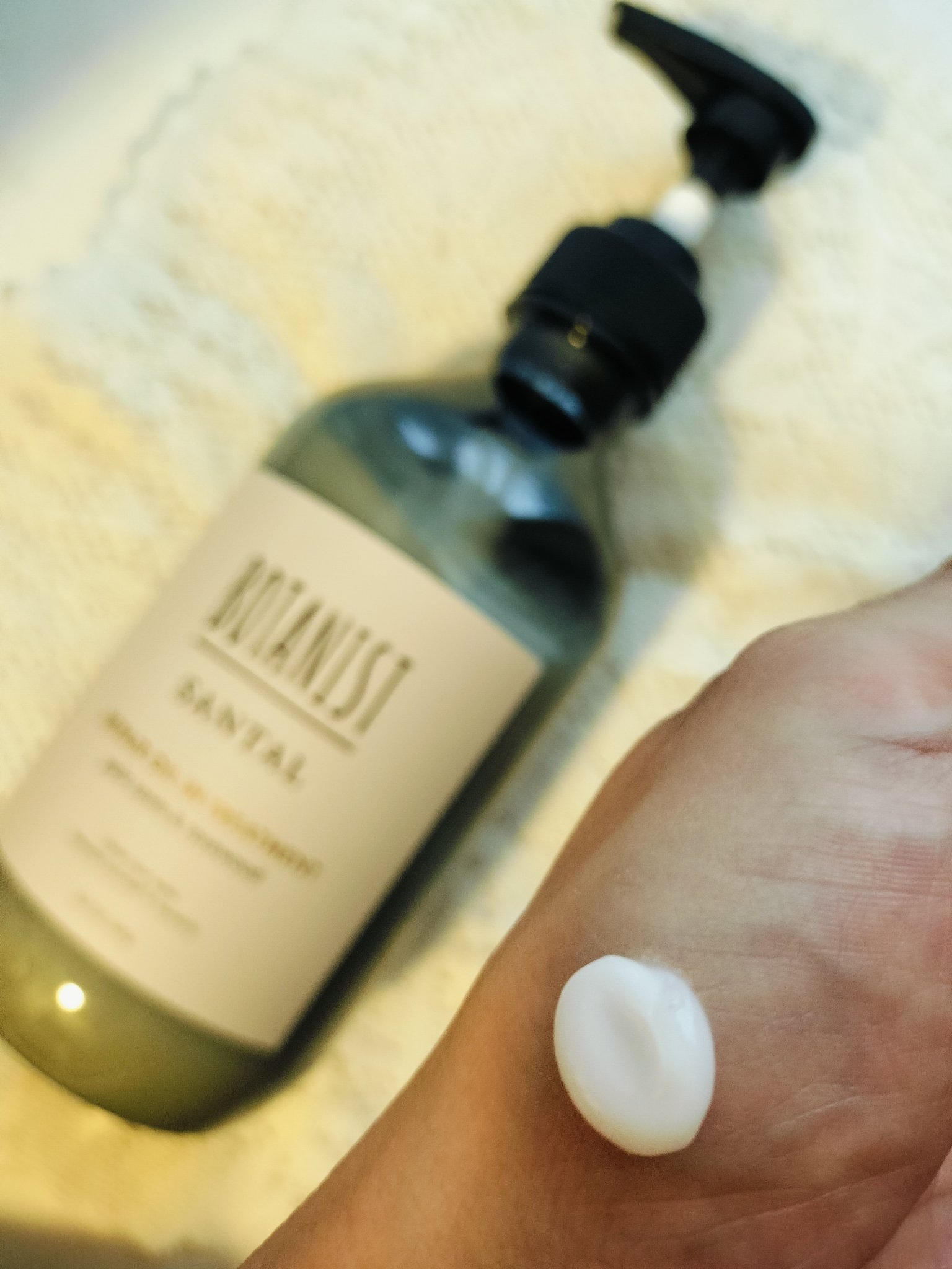 ボタニスト サンタル リペアオイルインシャンプー/トリートメント/BOTANIST/市販シャンプーを使ったクチコミ（2枚目）