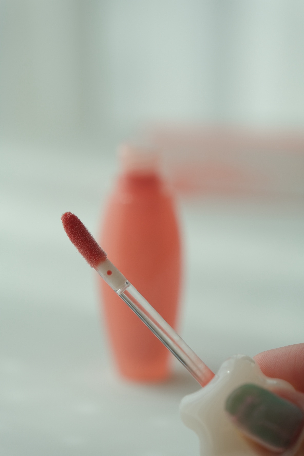 ピュアウォーターリップグロス/dasique/リップグロスを使ったクチコミ（2枚目）