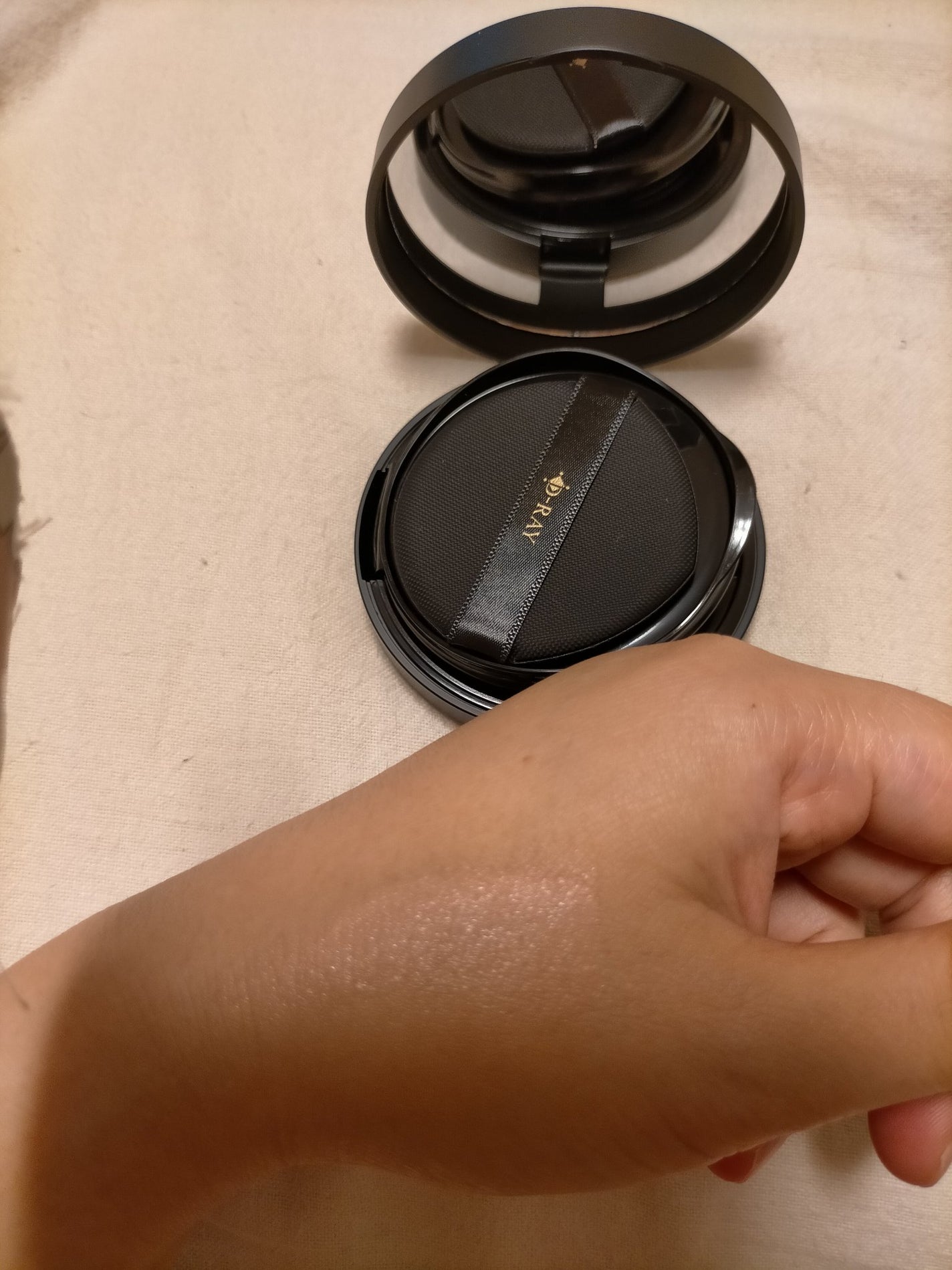 たま on LIPS 「コスメブランドD-RAY(ディーレイ)様より37円でクッション..」(3枚目)