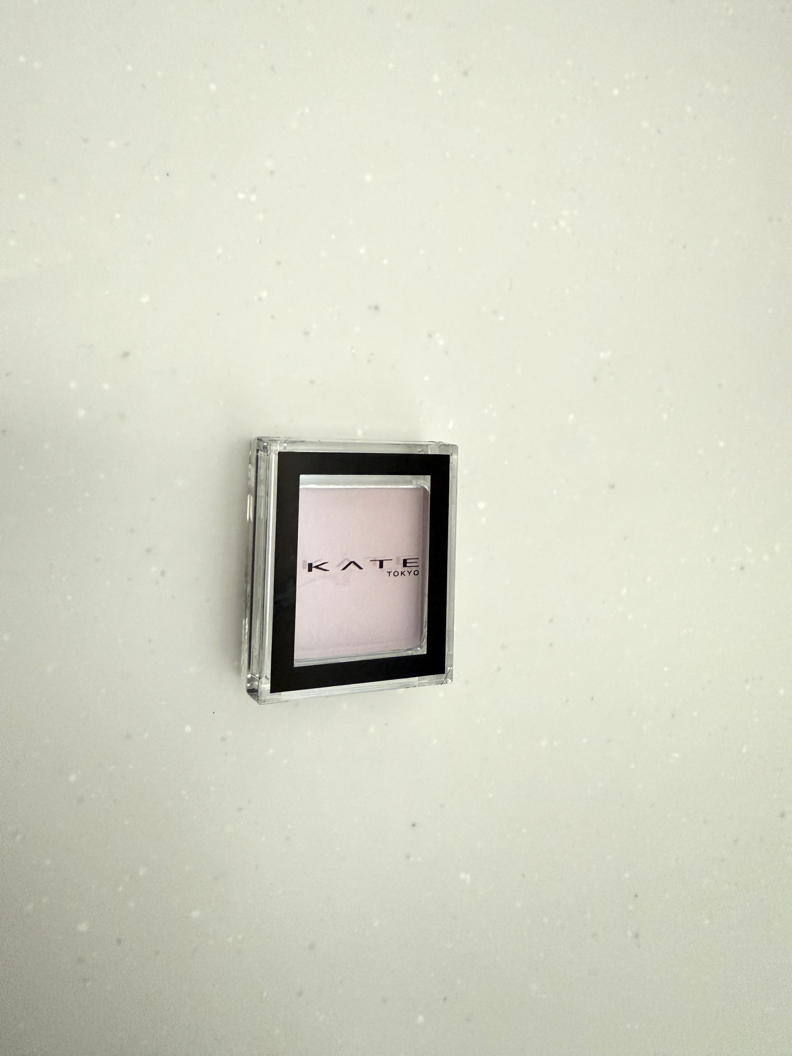 ケイト ザ アイカラー 070【マット】フォグピンク/KATE/単色アイシャドウを使ったクチコミ（1枚目）