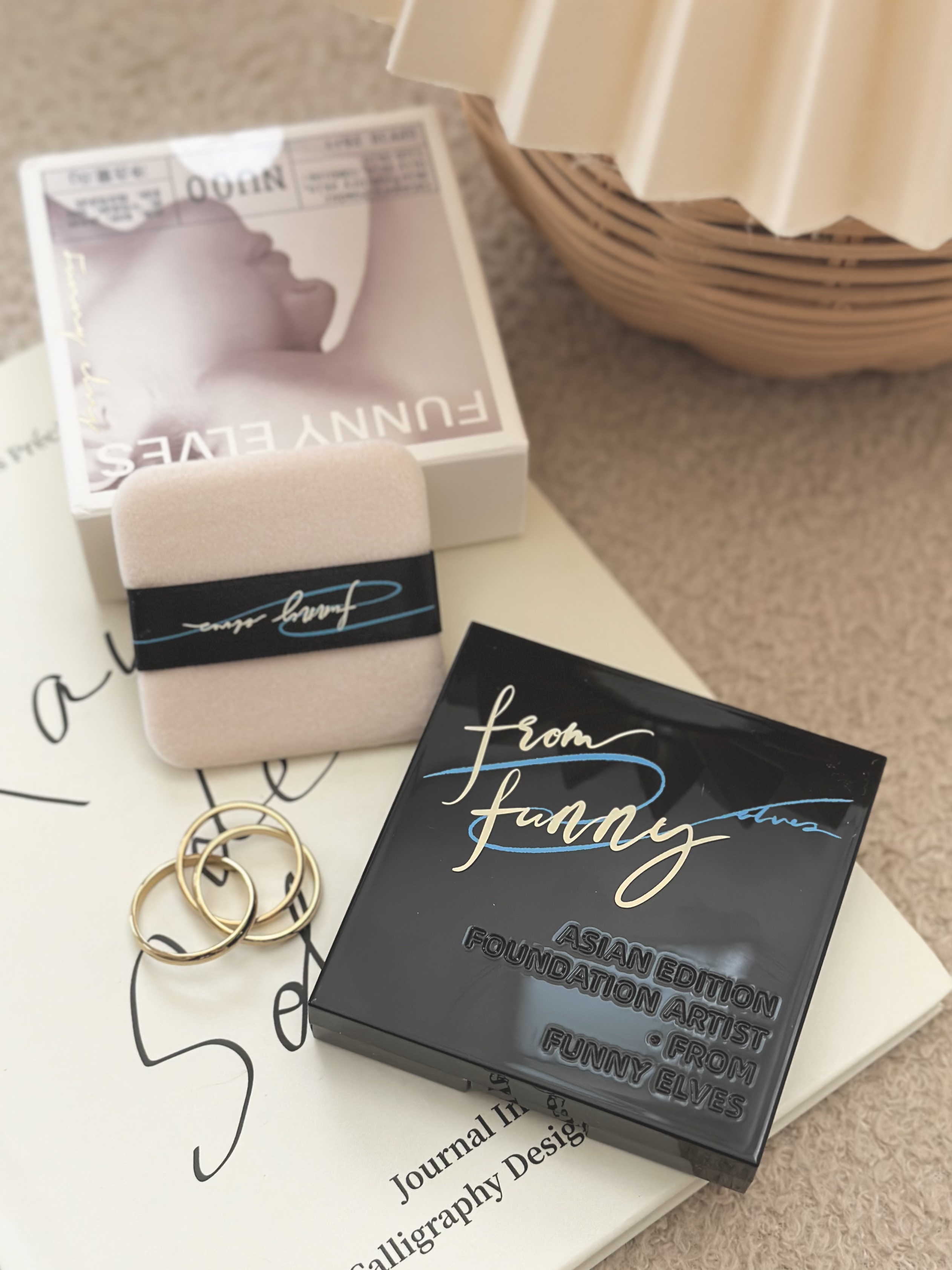 UVソフトマットプレストパウダー/FUNNY ELVES方里/プレストパウダーを使ったクチコミ（1枚目）