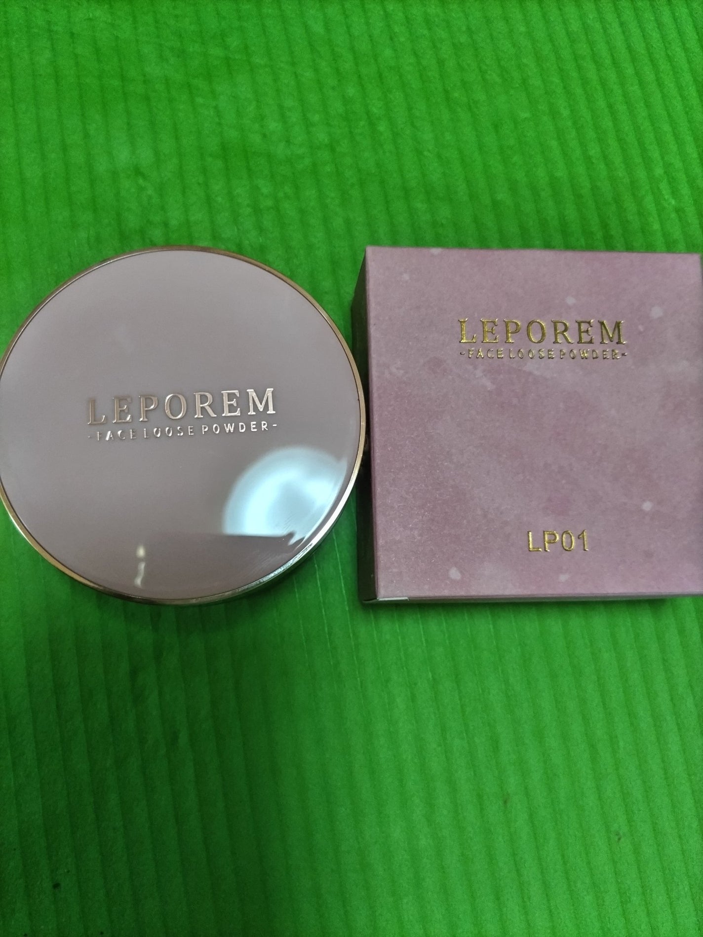 ピアニッシモ on LIPS 「LEPOLEM(ルポレム)ルースパウダーフェイススルースパウダ..」(1枚目)