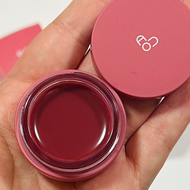 GLOWY TINT BALM/AOU/リップグロスを使ったクチコミ(2枚目)