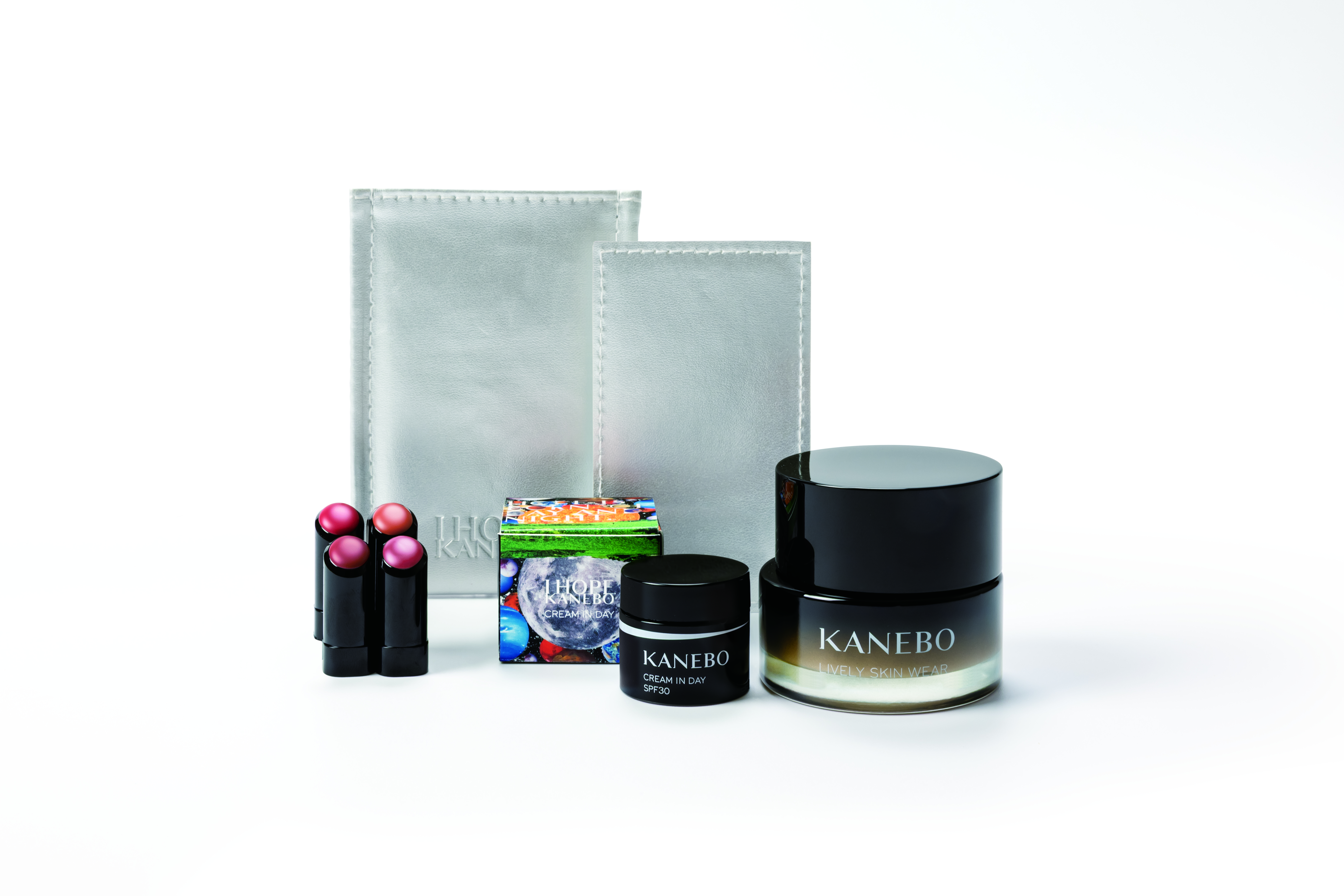 カネボウ ライブリースキン ウェアⅡ スペシャルセット / KANEBO