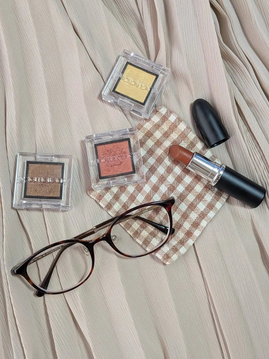 アディクション ザ アイシャドウ スパークル/ADDICTION/単色アイシャドウを使ったクチコミ（1枚目）