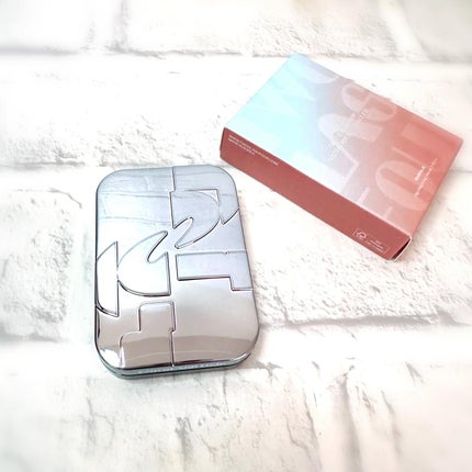 オッドバランスアイパレット/TWO SLASH FOUR/アイシャドウパレットを使ったクチコミ(4枚目)