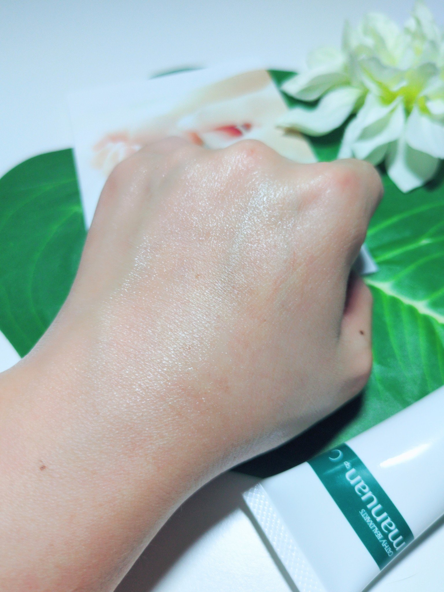 マニュアン/カシー ボザール マニュアン/ハンドクリームを使ったクチコミ（3枚目）