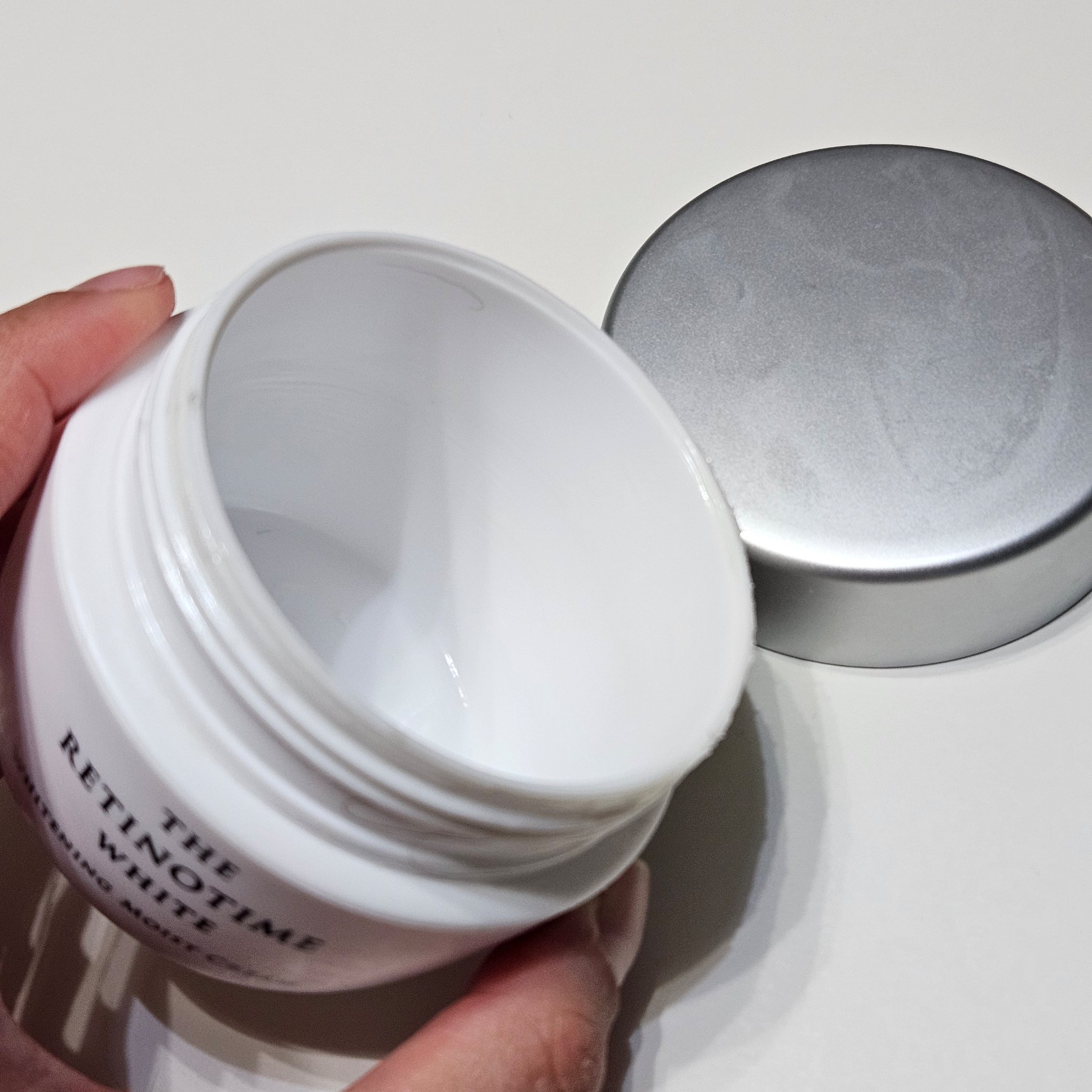 ザ・レチノタイム ホワイト　ホワイトニング  モイストクリーム　/ザ・レチノタイム/オールインワン化粧品を使ったクチコミ（2枚目）