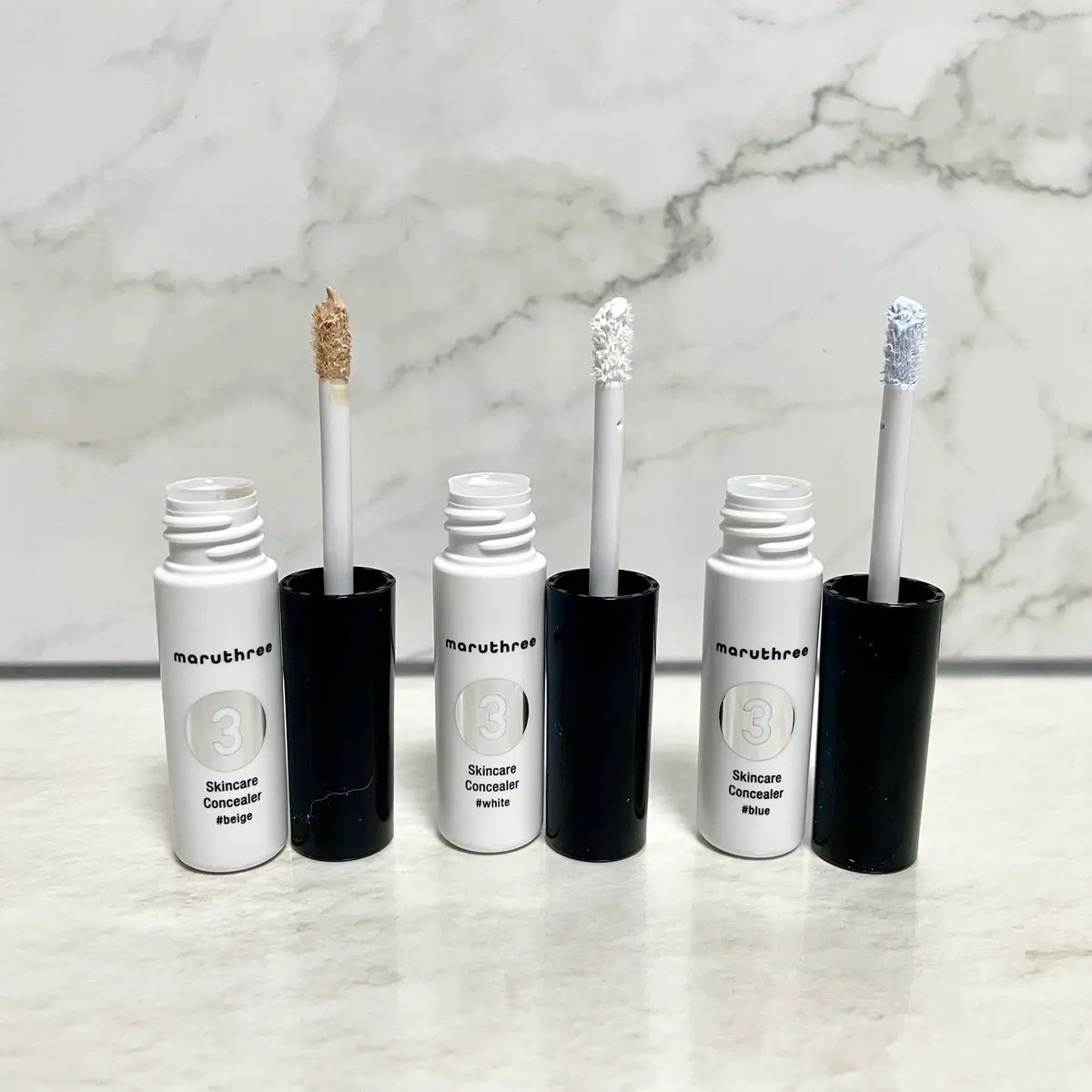 スキンケアコンシーラー ＃ホワイト/maruthree/リキッドコンシーラーを使ったクチコミ（2枚目）