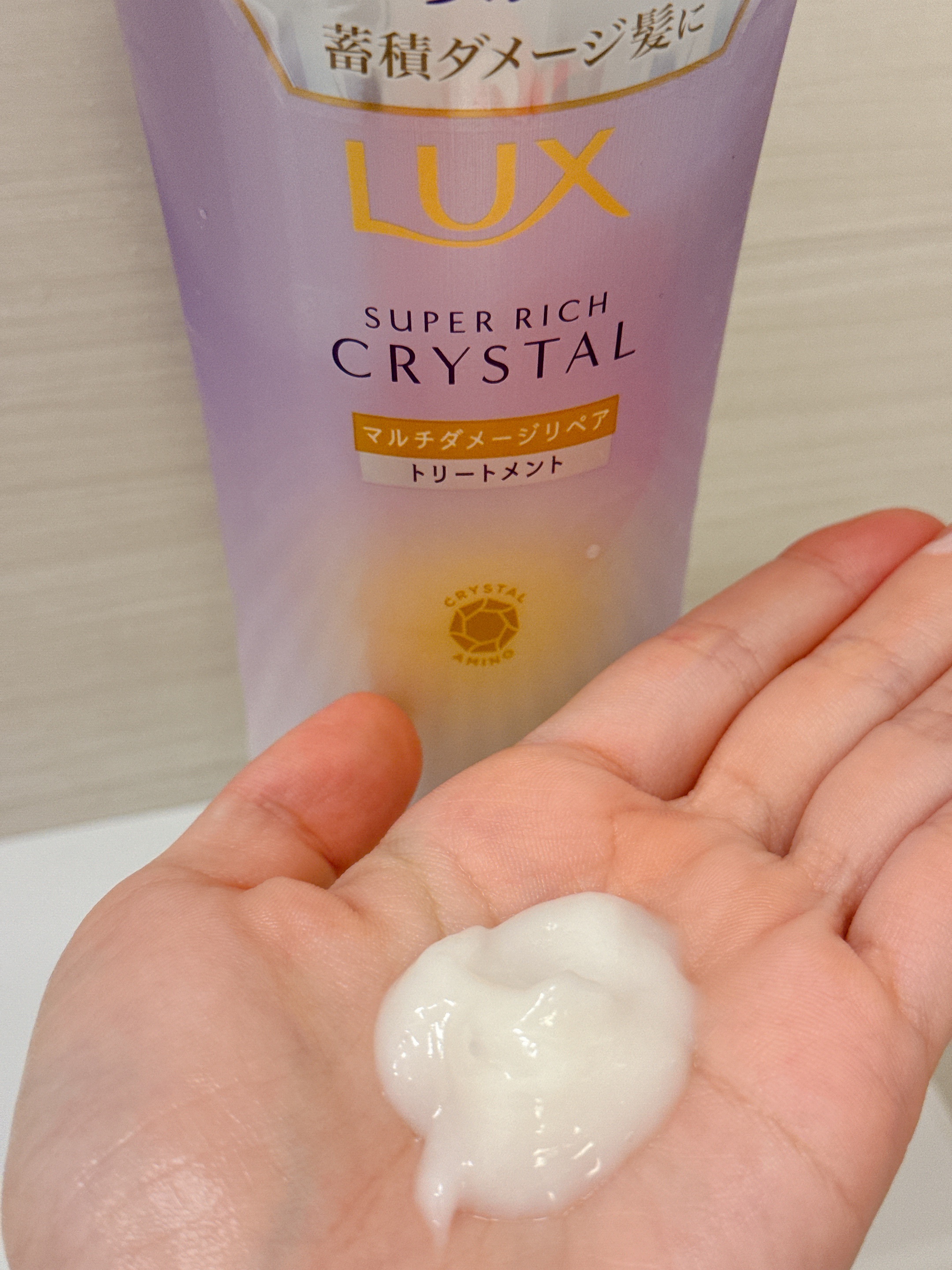 ラックス スーパーリッチクリスタル マルチダメージリペア ヘアオイル/LUX/ヘアオイルを使ったクチコミ（3枚目）