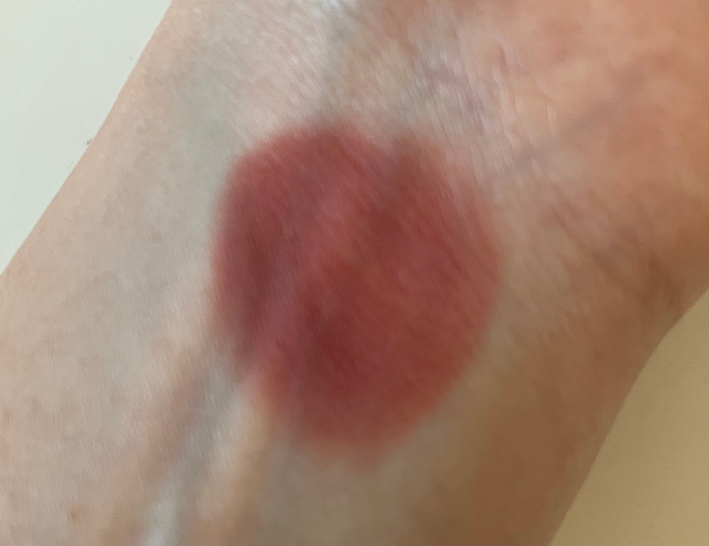 マットふわバーム/AOU/口紅を使ったクチコミ(3枚目)