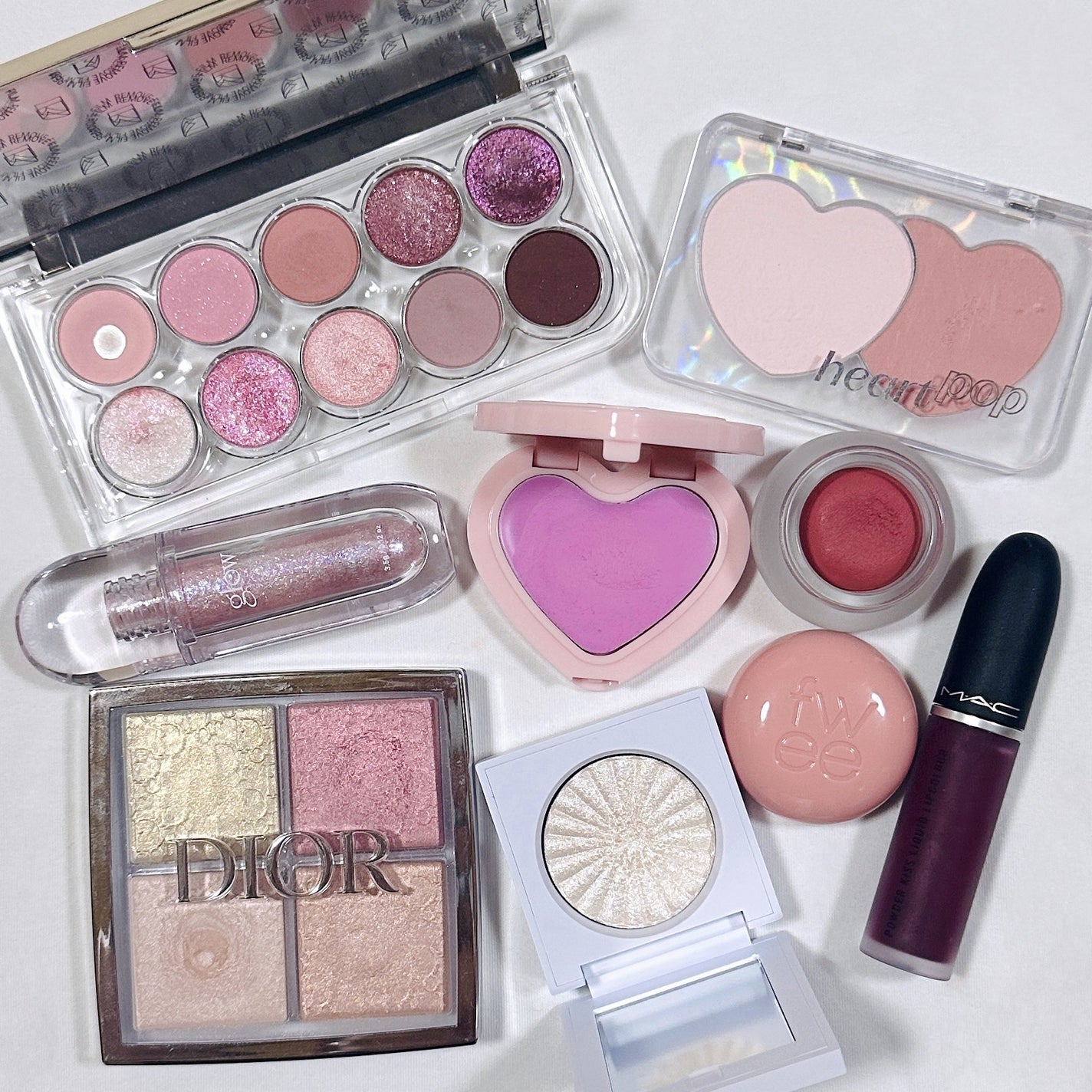 ディオール バックステージ フェイス グロウ パレット/Dior/ハイライトを使ったクチコミ(1枚目)