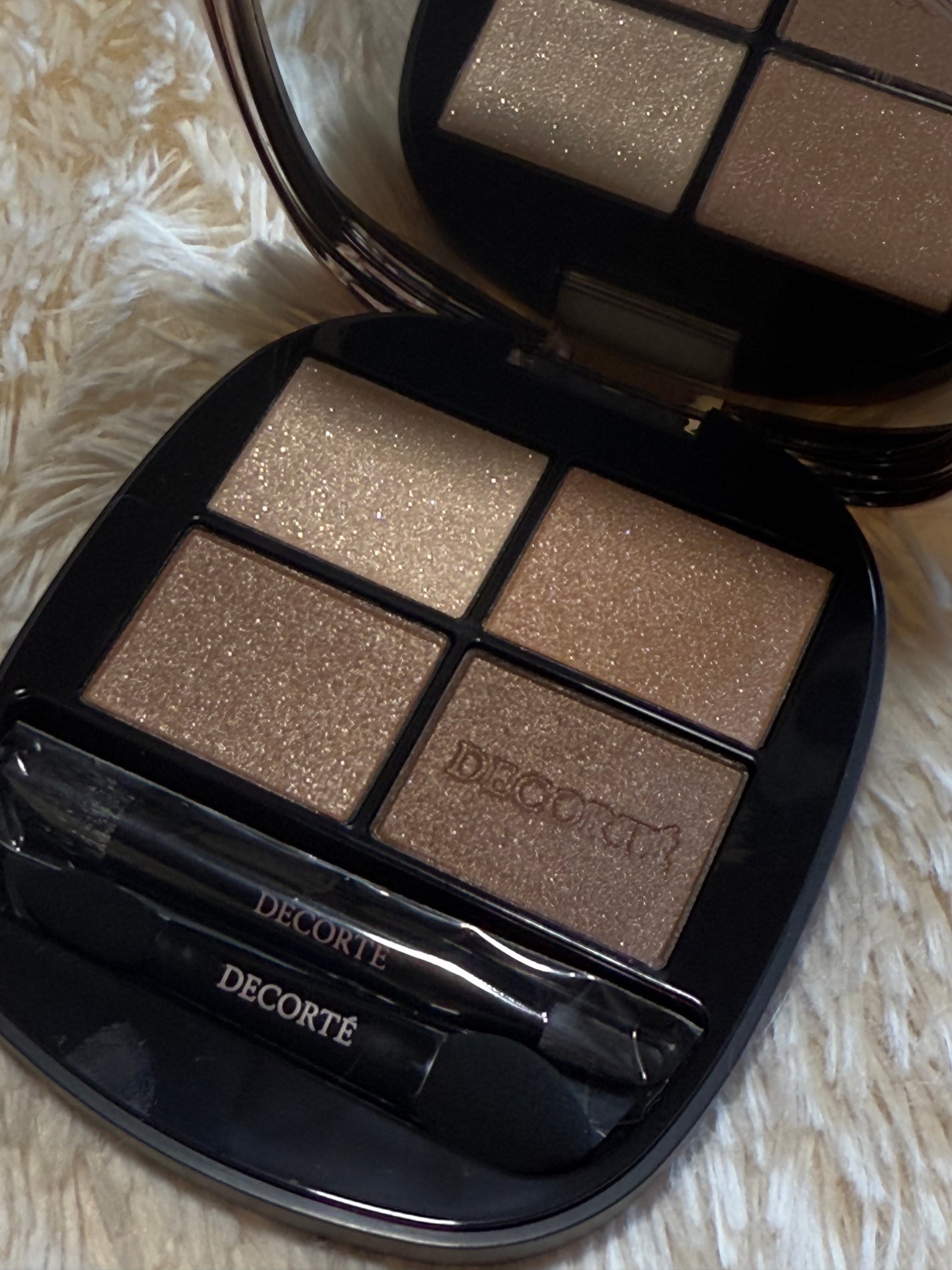 スキンシャドウ デザイニング パレット/DECORTÉ/アイシャドウパレットを使ったクチコミ(2枚目)