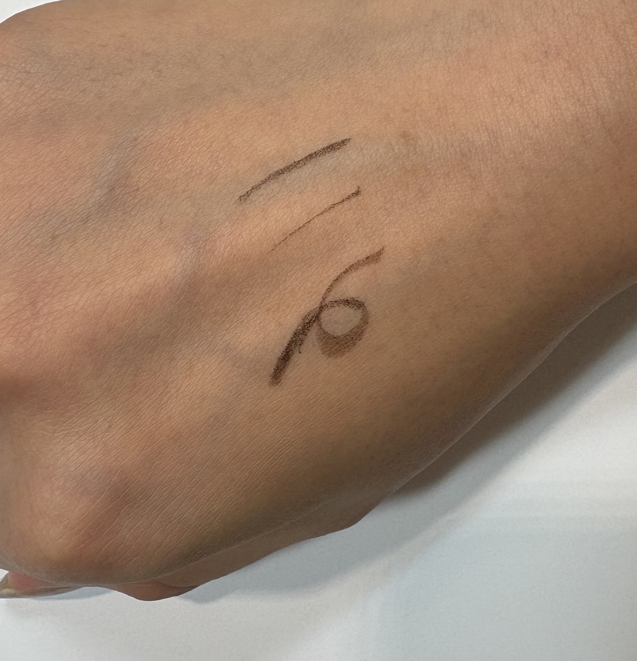 スーパーシャープライナーEX4.0/KATE/リキッドアイライナーを使ったクチコミ（2枚目）