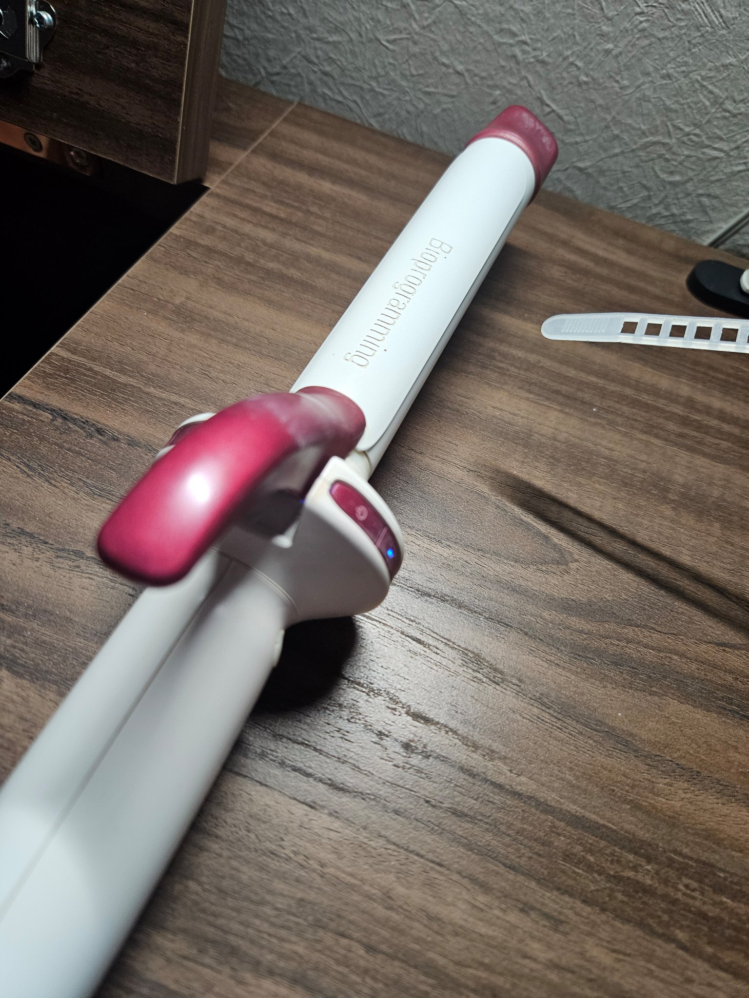 LUMIELINA ヘアビューロン S-type 26.5mmのクチコミ「ずっと愛用しているヘアビューロン
使っても髪が痛まない！
髪にとても優しいコテ！！
これを買っ.....」（1枚目）