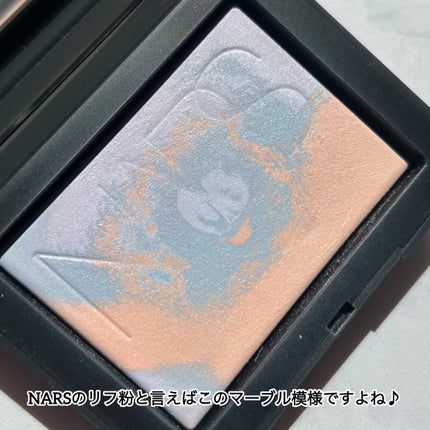 ライトリフレクティング プリズマティックパウダー/NARS/プレストパウダーを使ったクチコミ(2枚目)