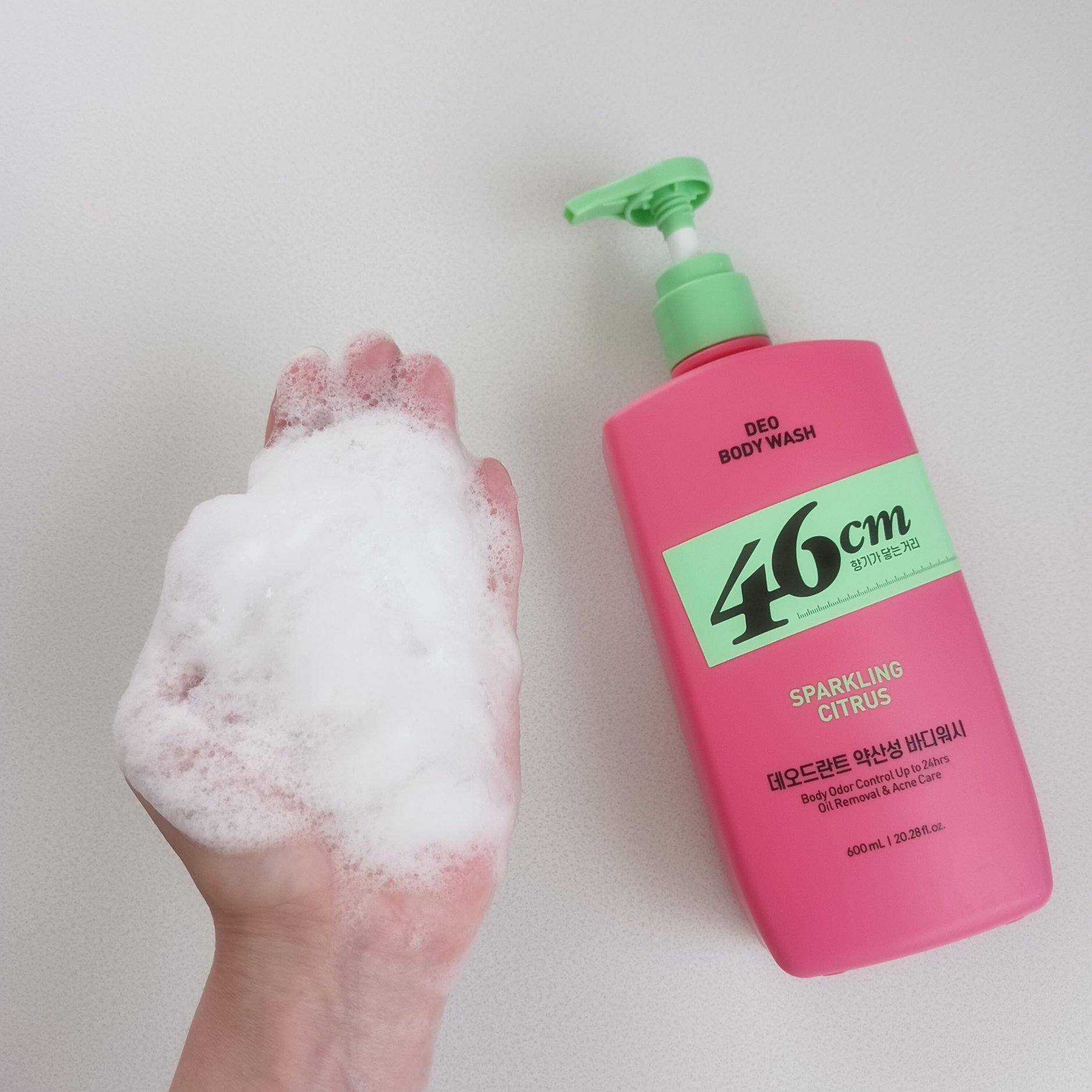 デオドラントボディウオッシュ  REFRESHING HERBAL/46cm/ボディソープを使ったクチコミ（3枚目）