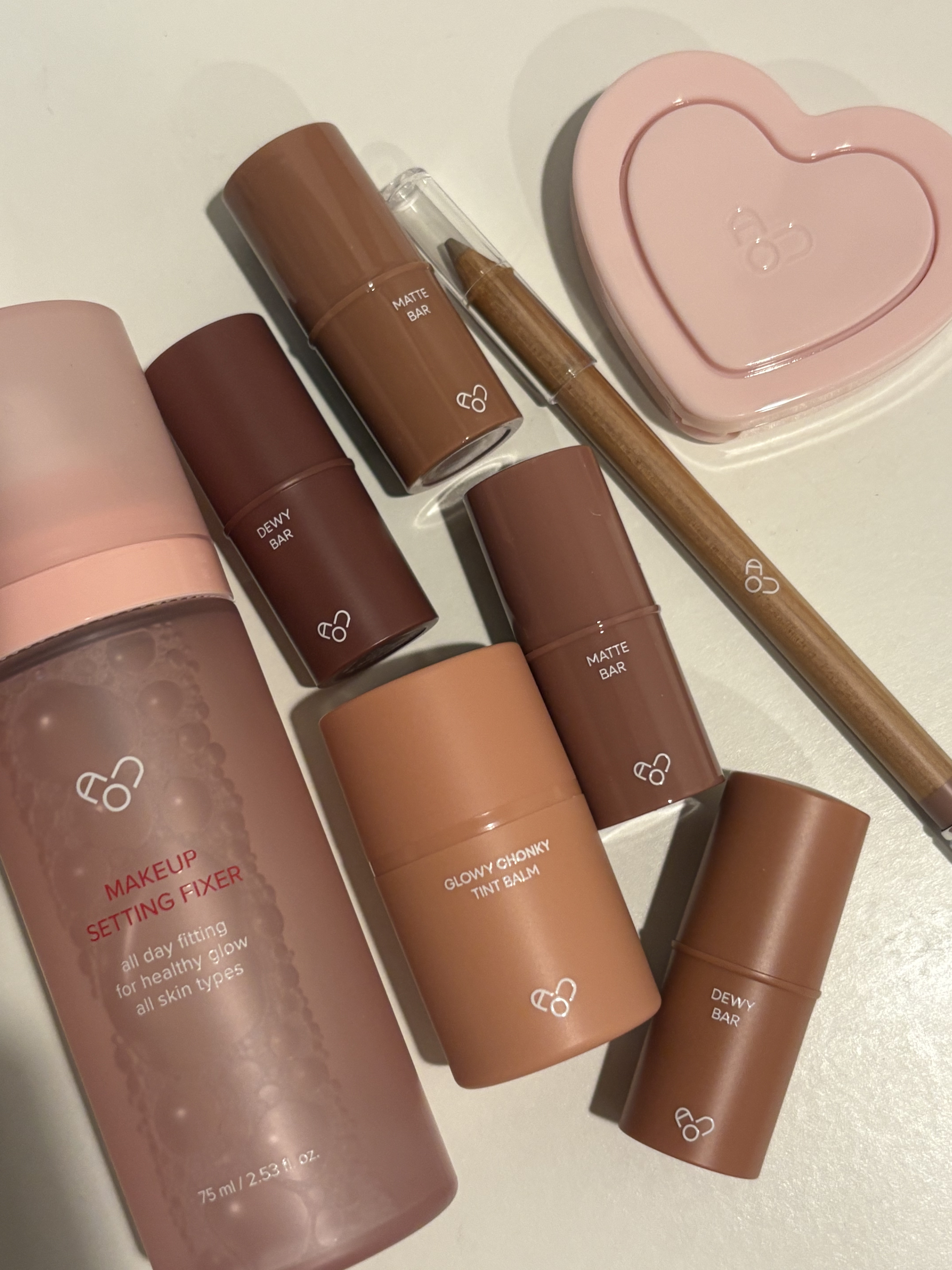 ブレンディング リップ ペンシル 01 Over/AOU/リップライナーを使ったクチコミ（1枚目）