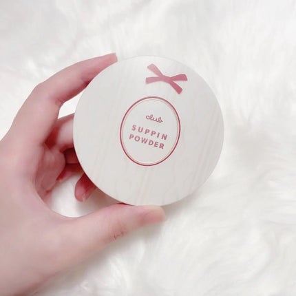 すっぴんパウダー ウォームグロウ フルールハニーの香り/クラブ/プレストパウダーを使ったクチコミ(1枚目)