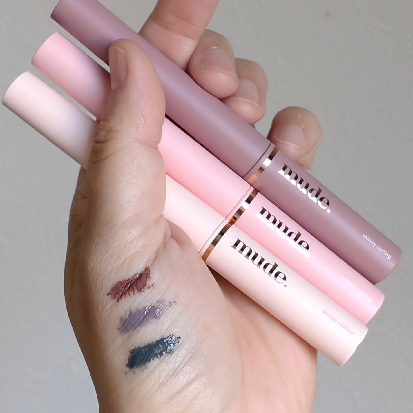 インスパイアスキニーカーリングマスカラ/mude/マスカラを使ったクチコミ(2枚目)