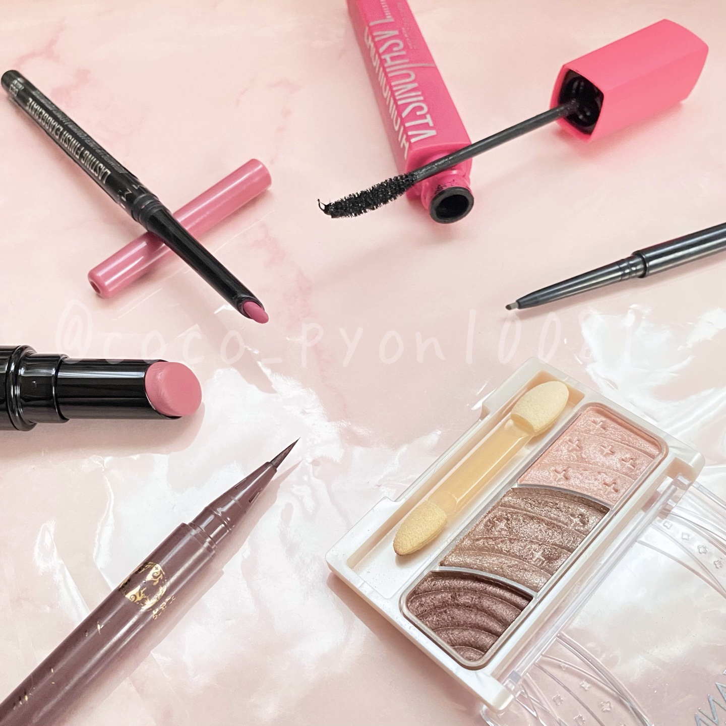 ラスティング フィニッシュ エグザジェレート リップライナー 063 イーストエンドピンク/リンメル ロンドン/リップライナーを使ったクチコミ（2枚目）