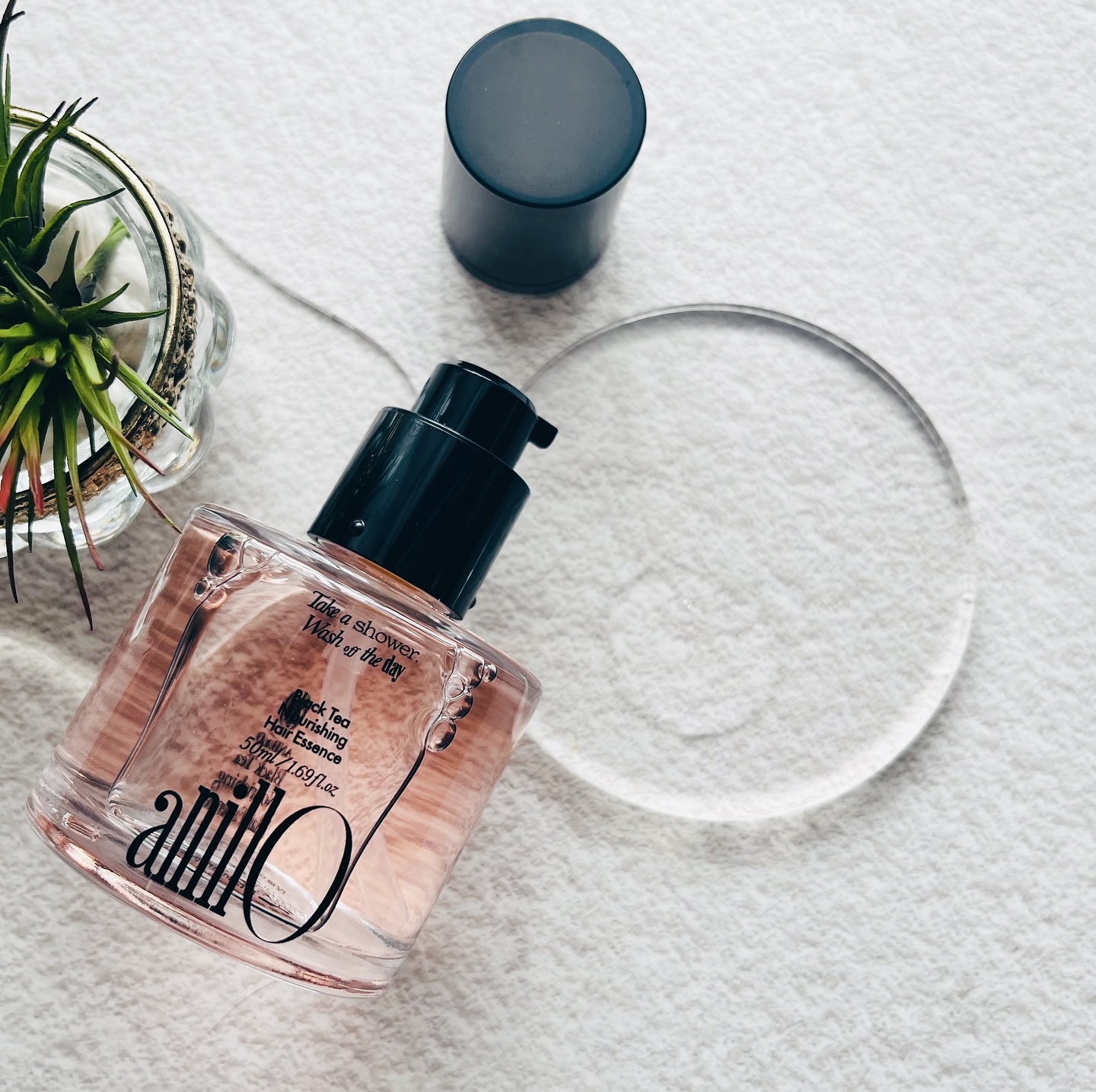 ロージーナイトヘアエッセンス/ANILLO/ヘアオイルを使ったクチコミ（3枚目）