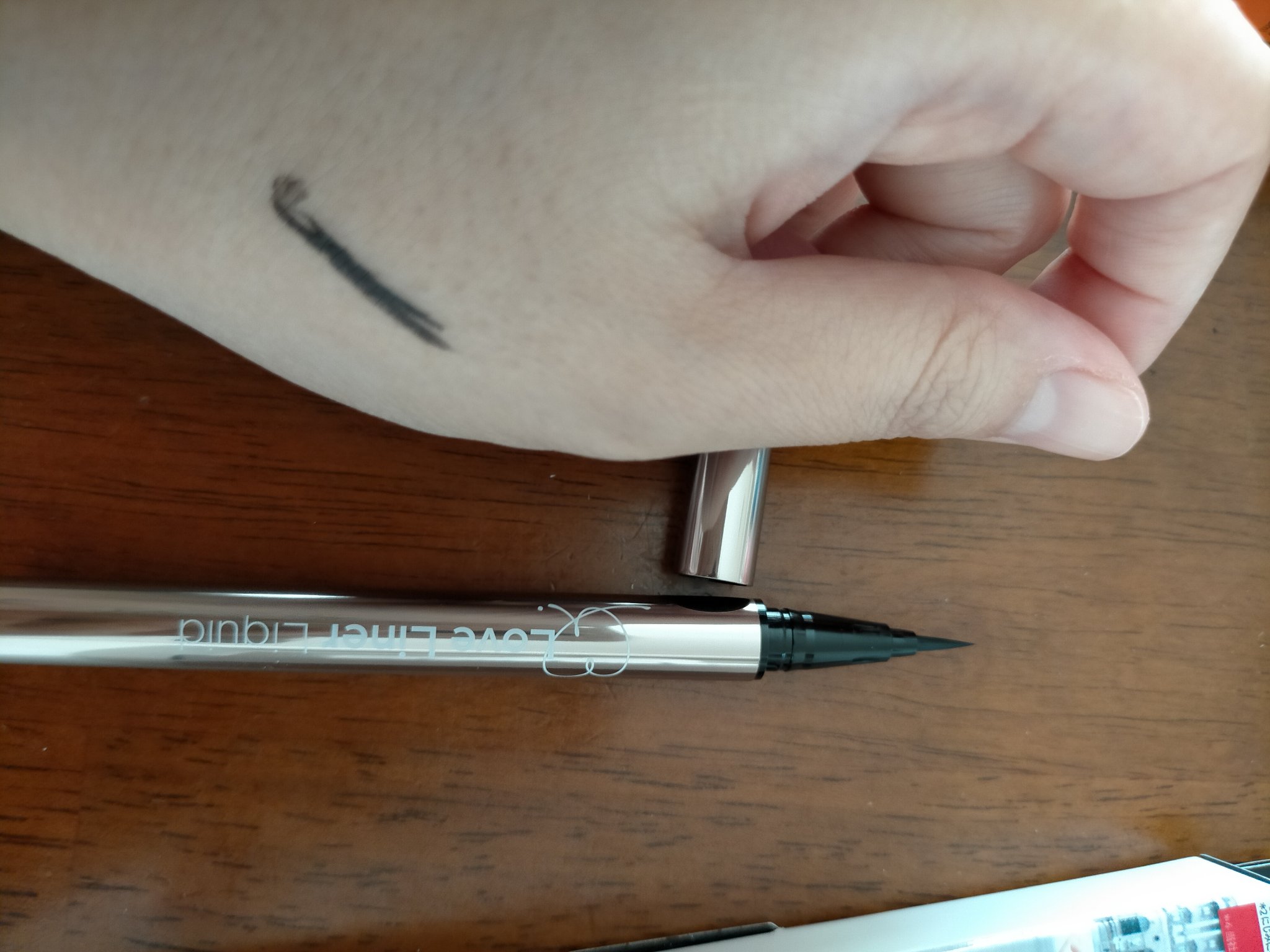 リキッドアイライナーR5/ラブ・ライナー/リキッドアイライナーを使ったクチコミ（3枚目）