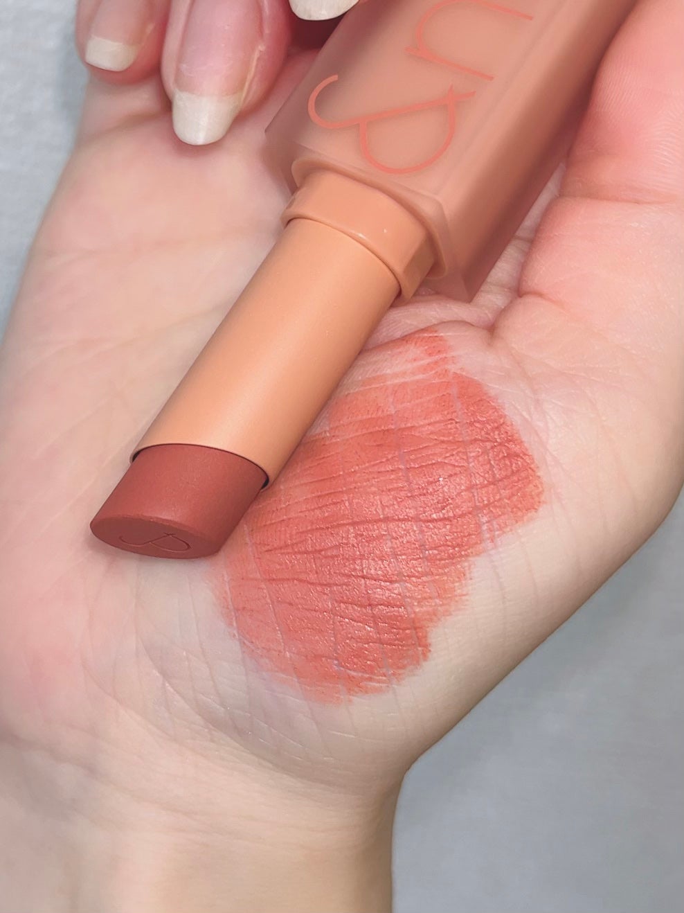 ゼロマットリップスティック/rom&nd/口紅を使ったクチコミ(4枚目)