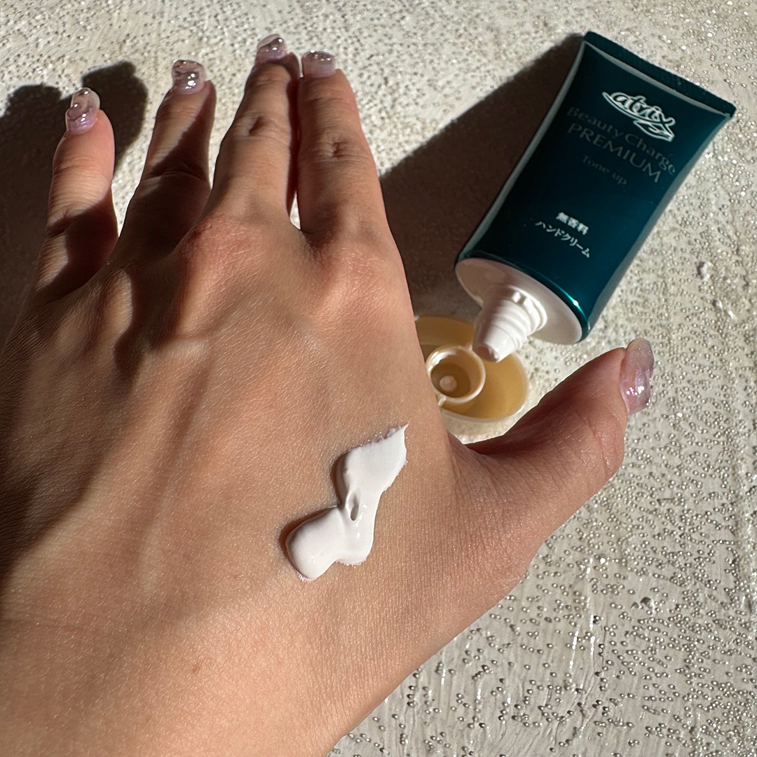 アトリックス ビューティーチャージプレミアム トーンアップ ハンドクリーム 無香料/アトリックス/ハンドクリームを使ったクチコミ（3枚目）