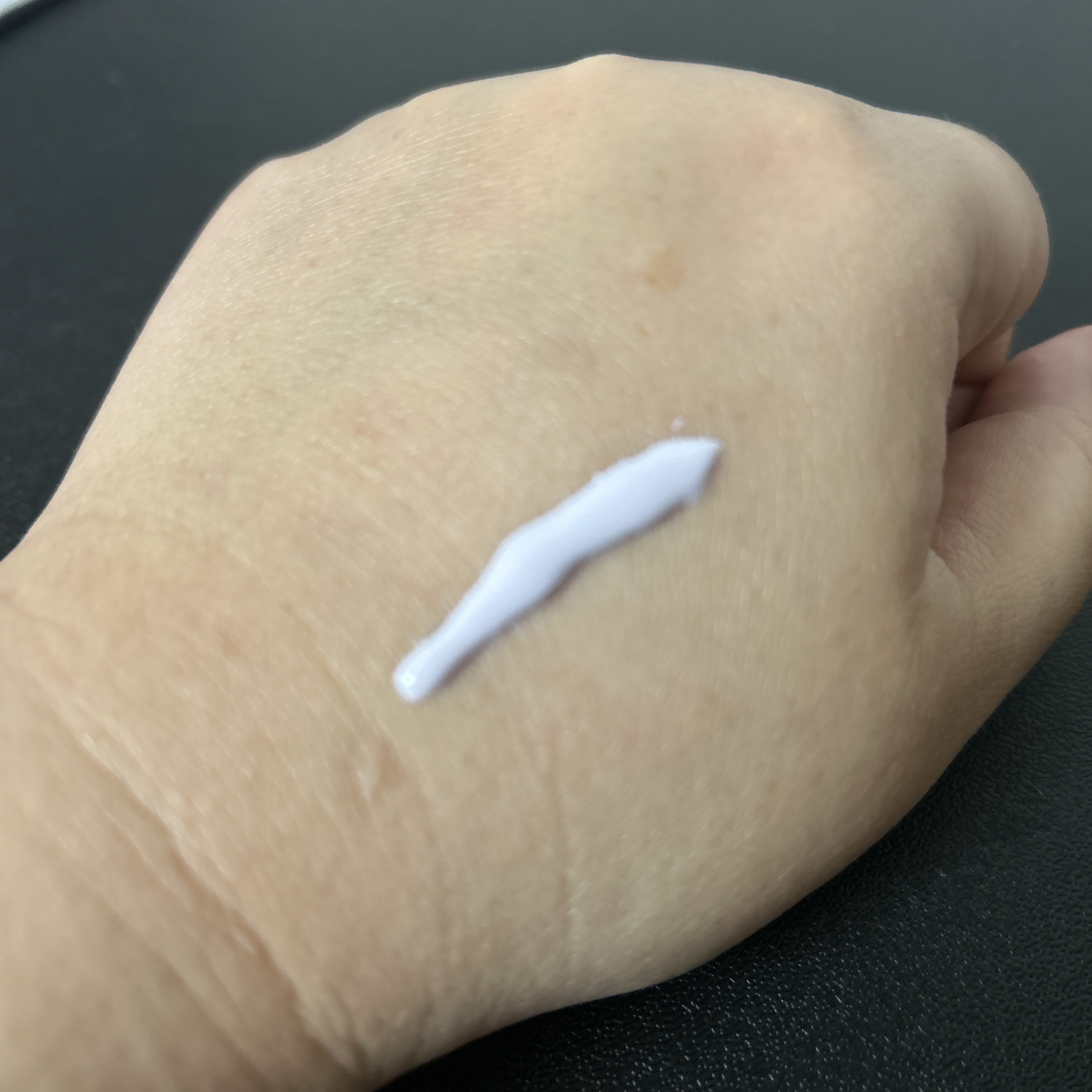 ダルバ ウォータフル トーンアップ サンクリーム(パープル)/ダルバ/日焼け止めクリームを使ったクチコミ（2枚目）