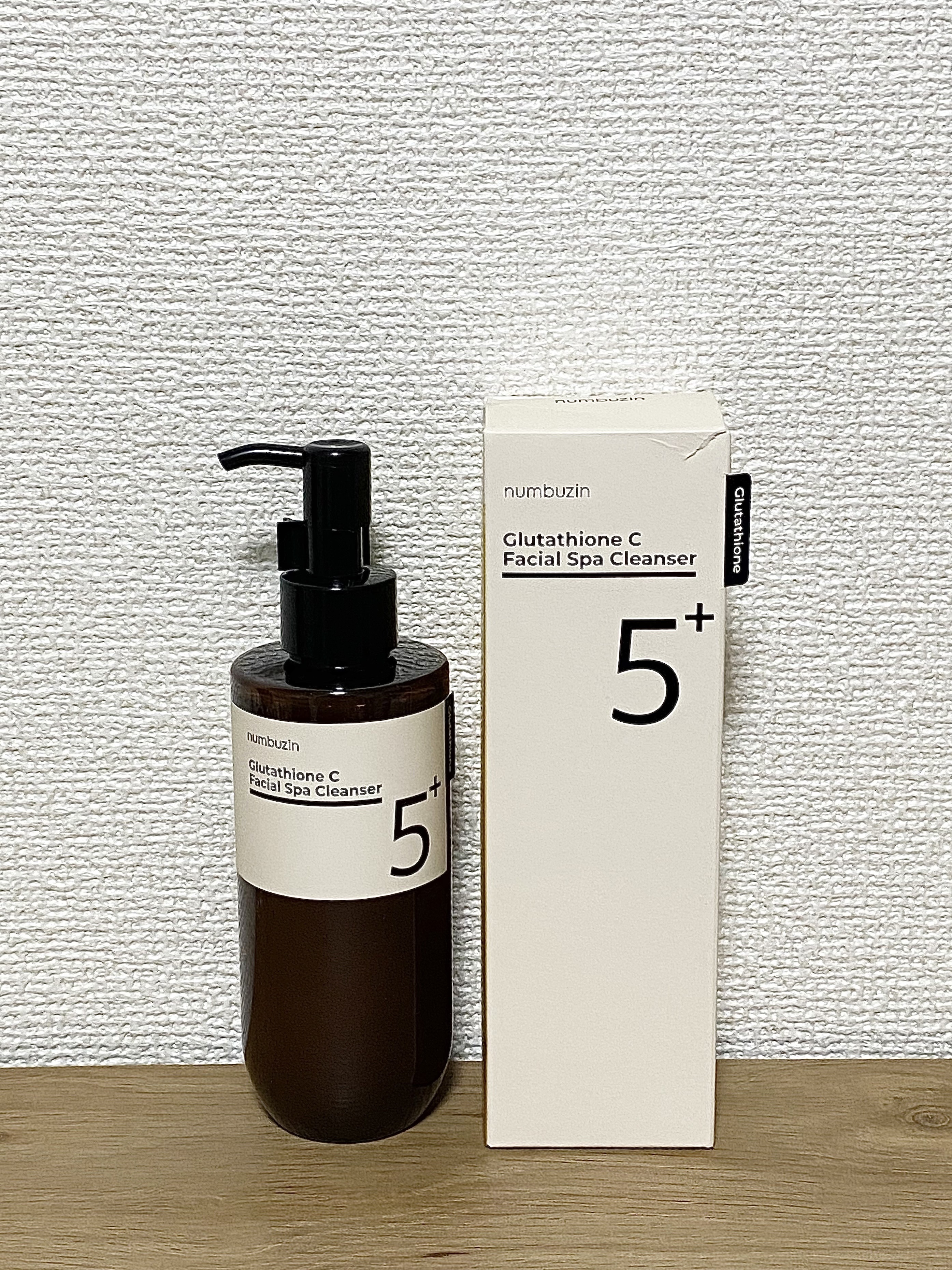 numbuzin 5番 白玉グルタチオンCアロママッサージクレンジングのクチコミ「
numbuzin
5番 白玉グルタチオンC
アロママッサージクレンジング
¥1,980


.....」（1枚目）