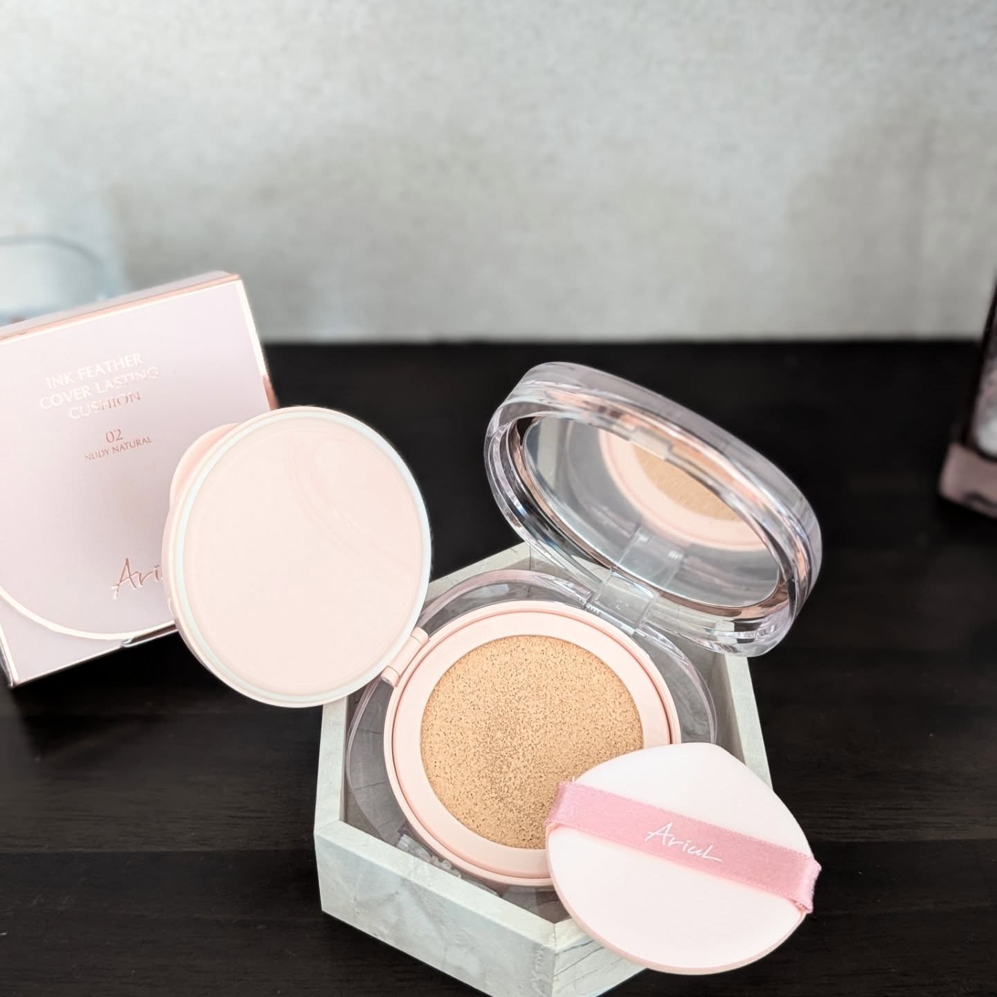 アリウル インクフェザーカバーラスティングクッション/Ariul/クッションファンデーションを使ったクチコミ（2枚目）