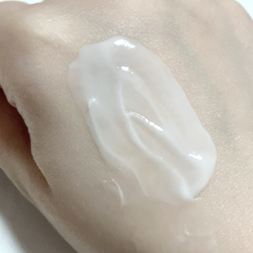 アクア チャージ 薬用 ミルキー クリーム/ESTEE LAUDER/フェイスクリームを使ったクチコミ（2枚目）