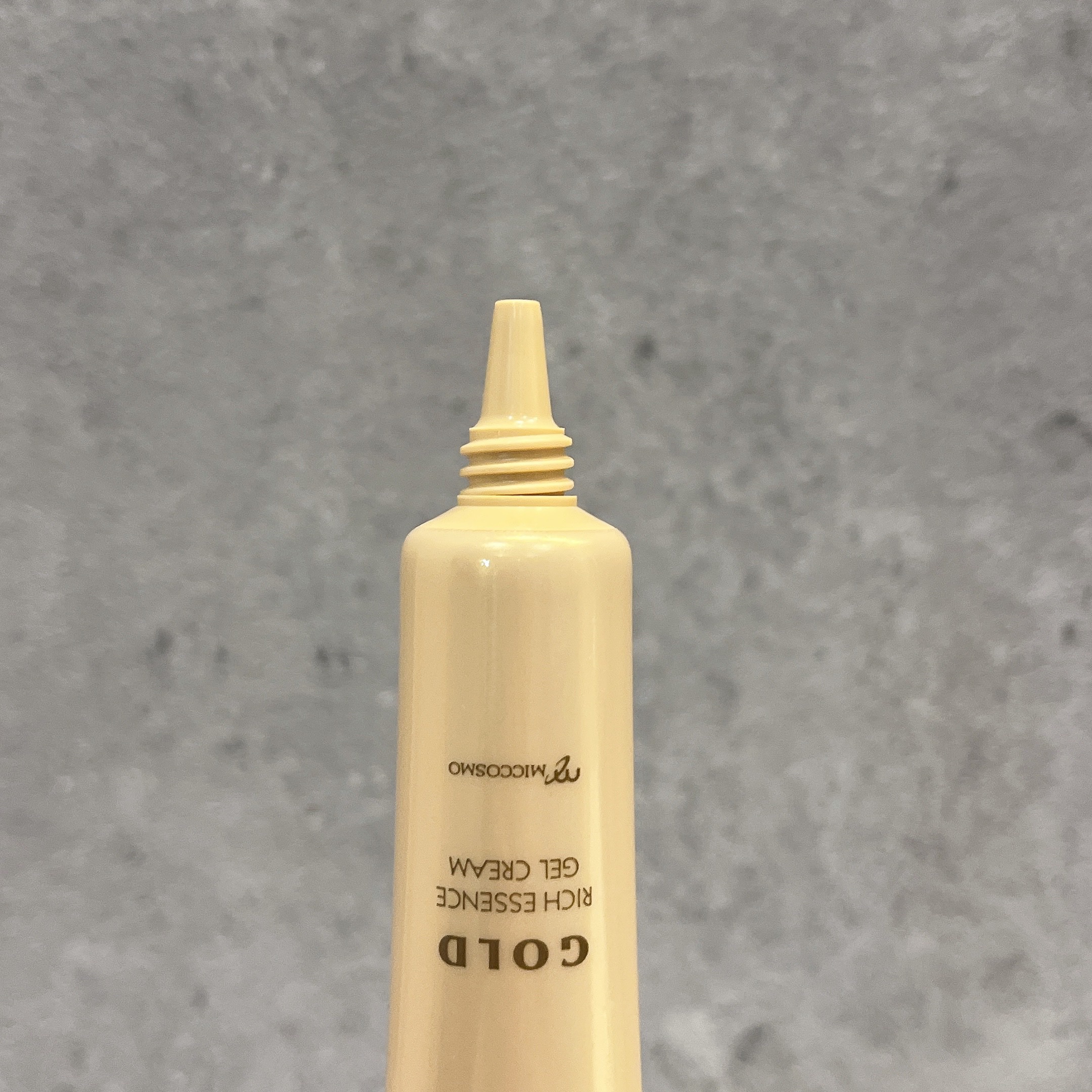 金のプラセンタ濃ハリもっちりーな/ホワイトラベル/アイケア・アイクリームを使ったクチコミ（3枚目）