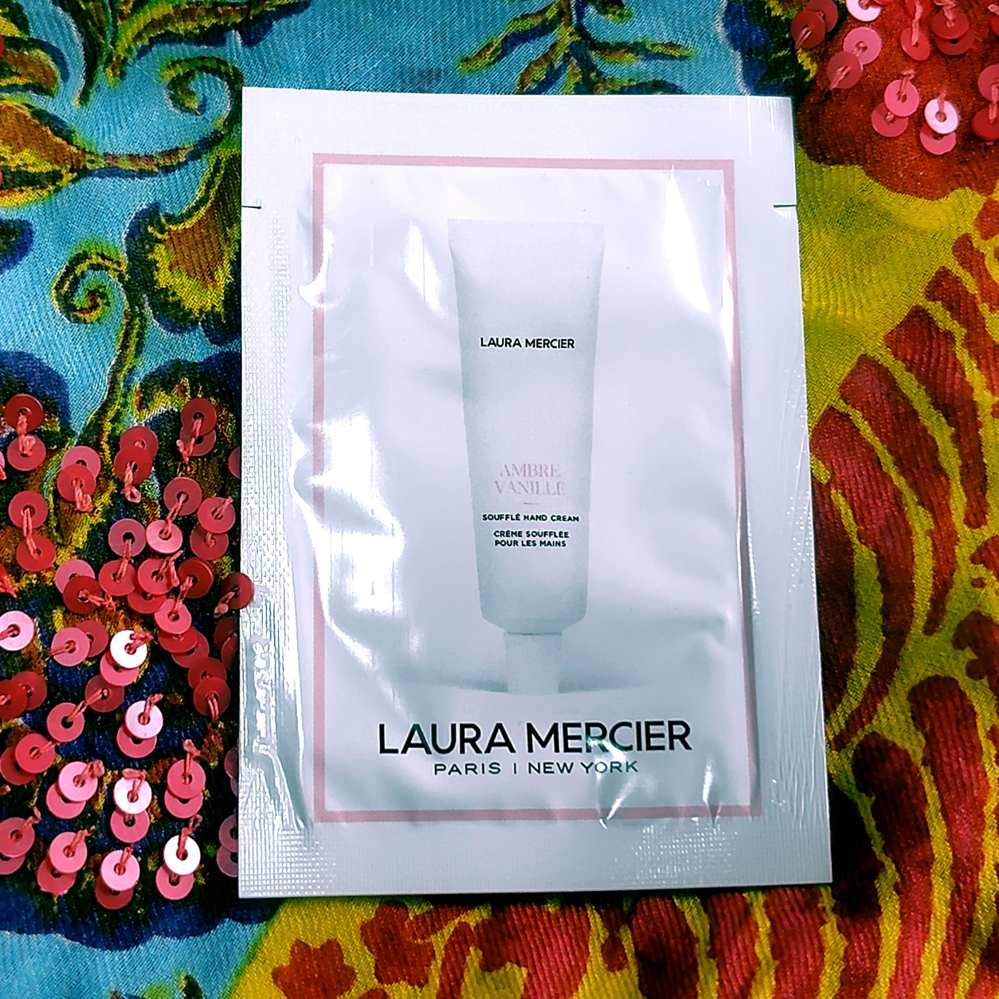  スフレ ハンドクリーム/ローラ メルシエ/ハンドクリームを使ったクチコミ（1枚目）