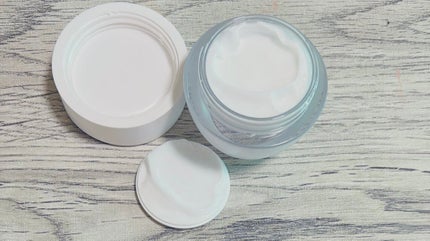 アクア チャージ 薬用 ミルキー クリーム/ESTEE LAUDER/フェイスクリームを使ったクチコミ(2枚目)