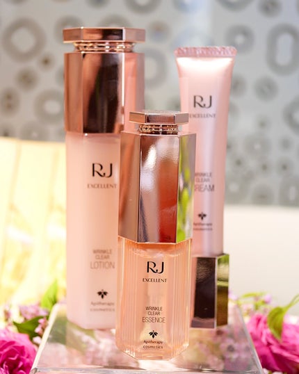 RJ エクセレント 薬用リンクルクリアローション/アピセラピーコスメティクス/化粧水を使ったクチコミ(4枚目)